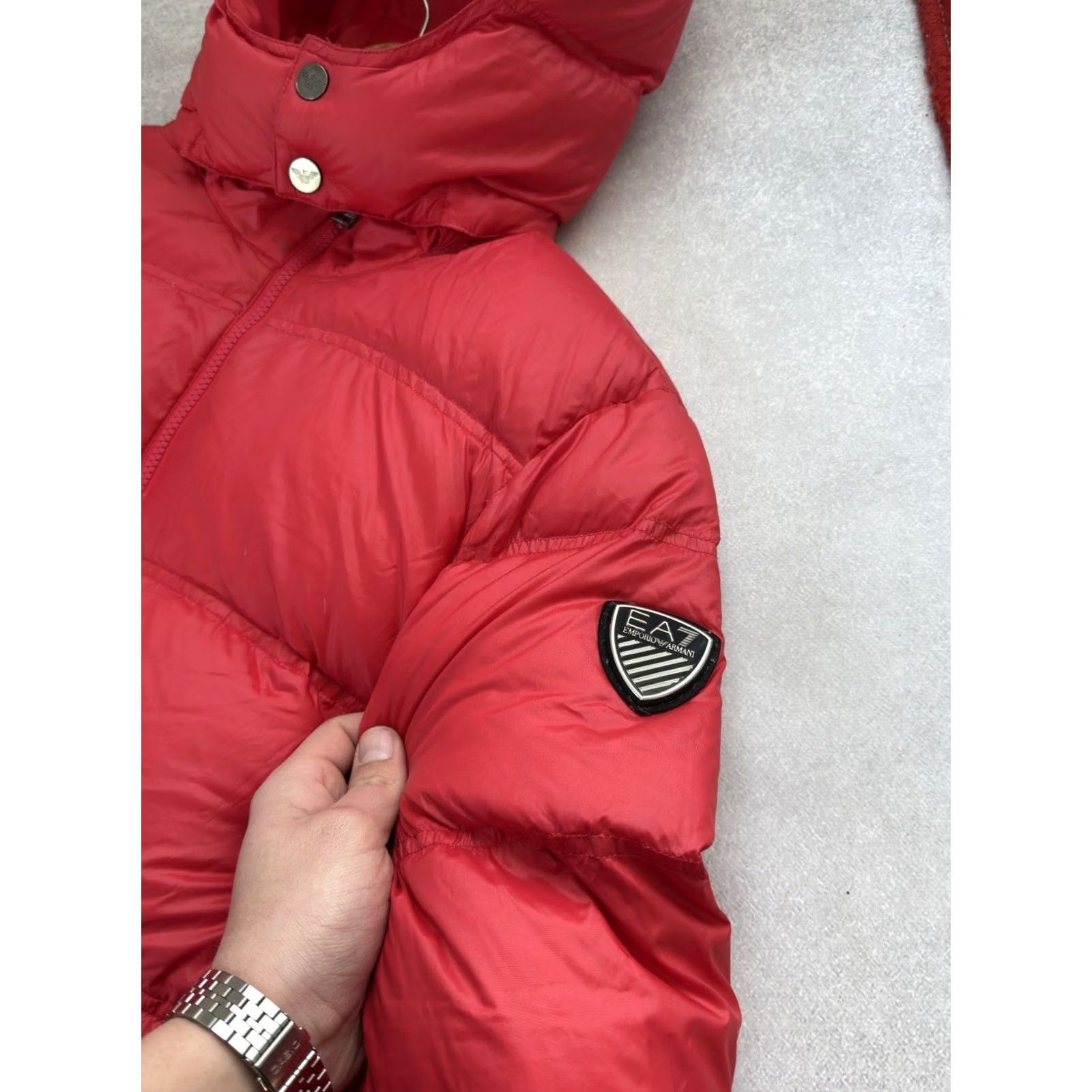 Emporio Armani VINTAGE Emporio Armani Jacket S Men Duck Puffer Down Red Nylon 90s City Designer Casual Streetwear Puffer Full Zip Pockets Limited Edition Size US S / EU 44-46 / 1 - 7 Thumbnail