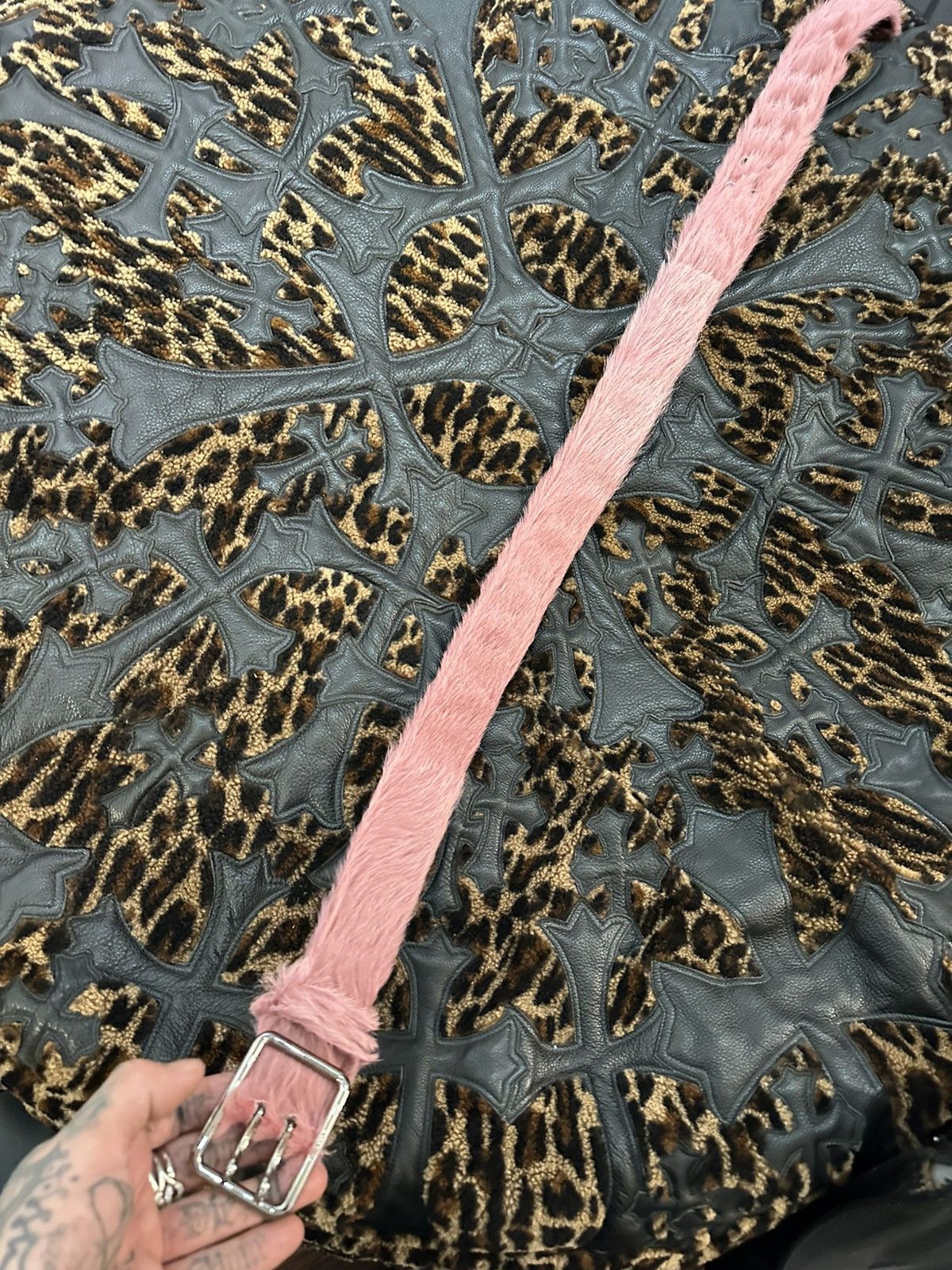 Prada Prada Archive runway pink fuzzy hair belt sz 28-31 Size ONE SIZE - 3 Thumbnail