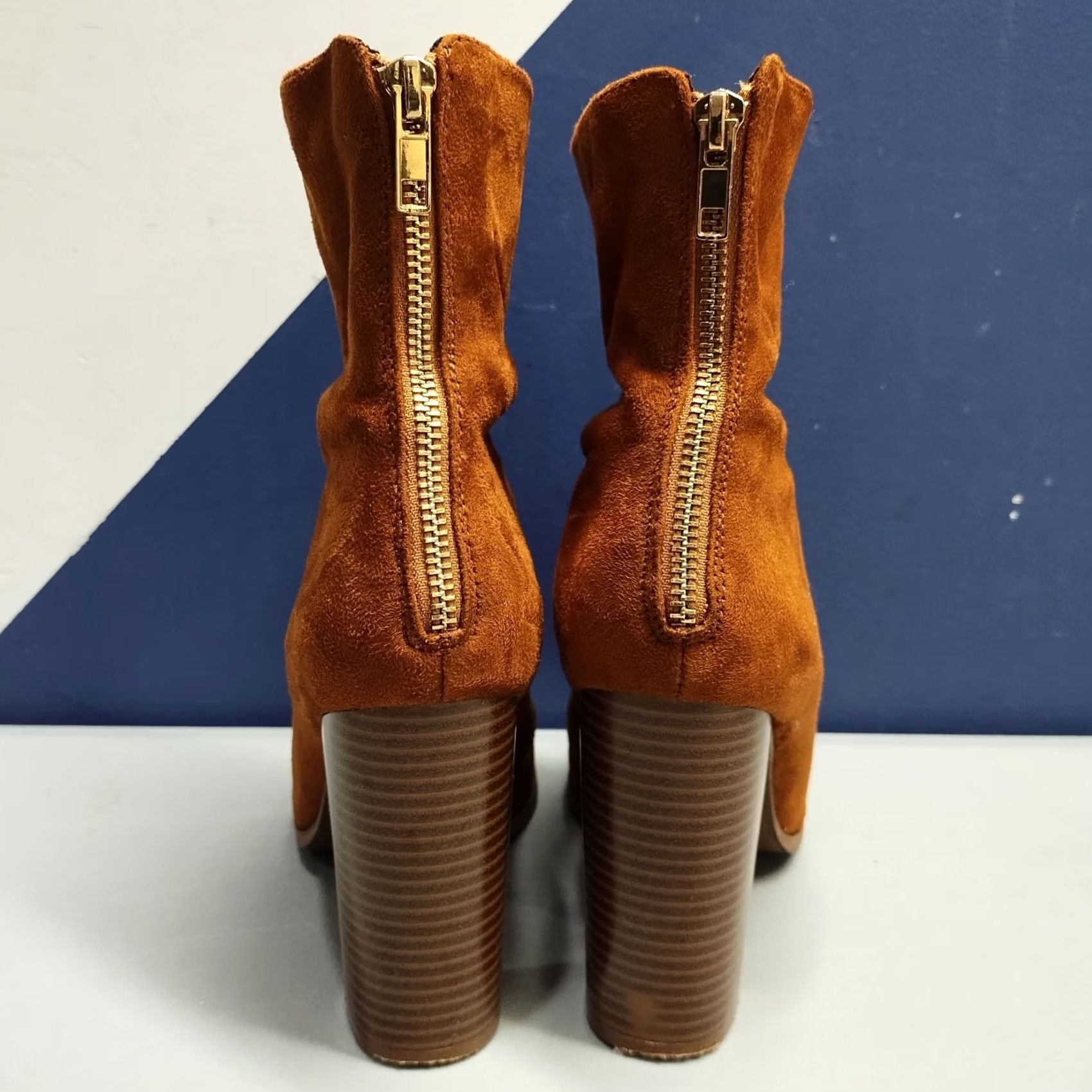 Forever 21 Forever 21 Womens Size 9 Brown Upper Suede Heeled Ankle Boots Almond Toe Back Zip bootie Size US 9 / IT 39 - 4 Thumbnail