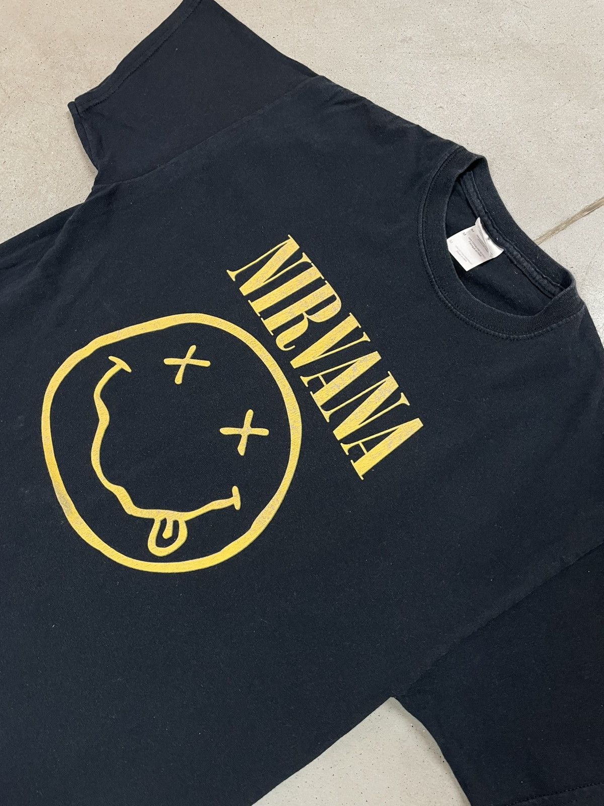 Nirvana 90’s Vintage Nirvana Tee Shirt Size US M / EU 48-50 / 2 - 1 Thumbnail