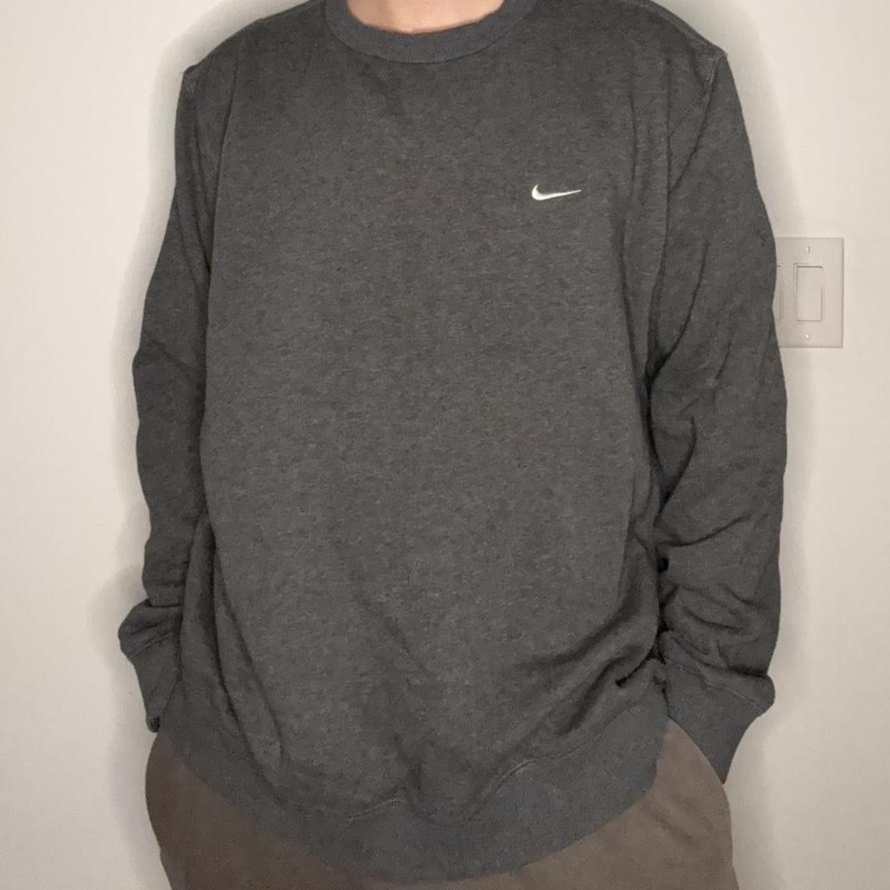 Nike Vintage Y2K Nike Gray White Embroidered Swoosh Sweatshirt Size US XXL / EU 58 / 5 - 1 Thumbnail