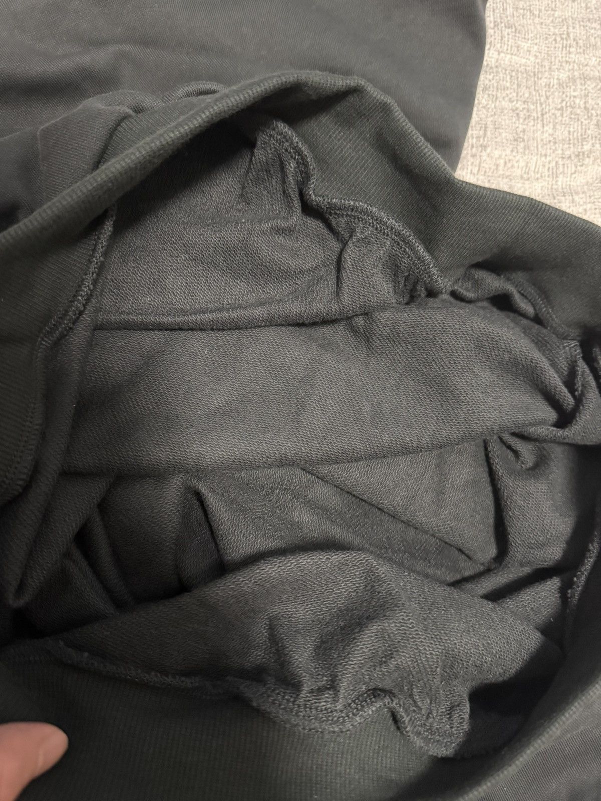 Yeezy yeezy SZNX ye Russian crewneck Shanghai china exclusive Sz2 Size US M / EU 48-50 / 2 - 6 Thumbnail