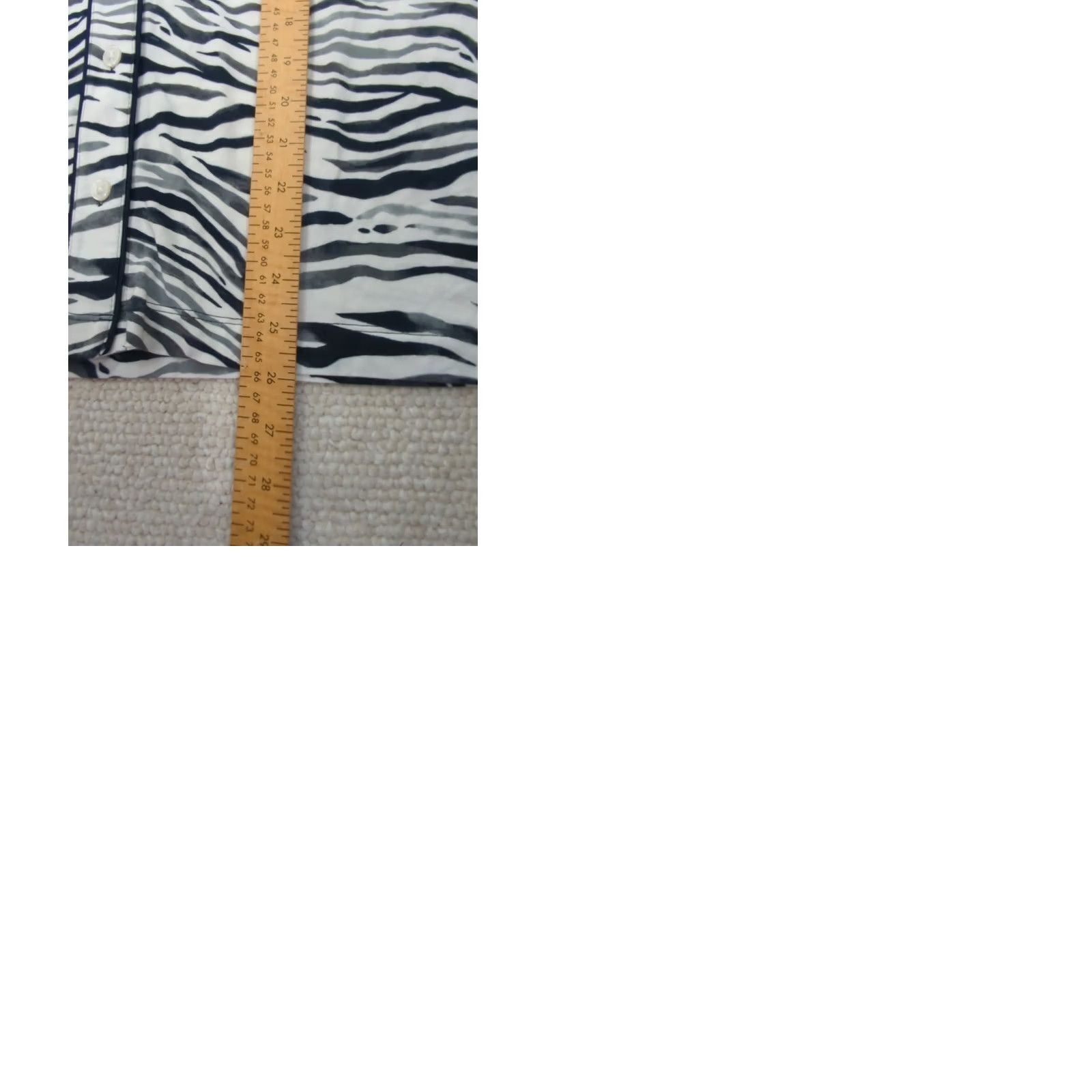 Vintage Soma Pajama Top Womens Zebra Print Long Sleeves Button Up Large L Knit Spandex Rayon Black Zebra Theme Button Closure Collar Vintage: No Size L / US 10 / IT 46 - 9 Thumbnail