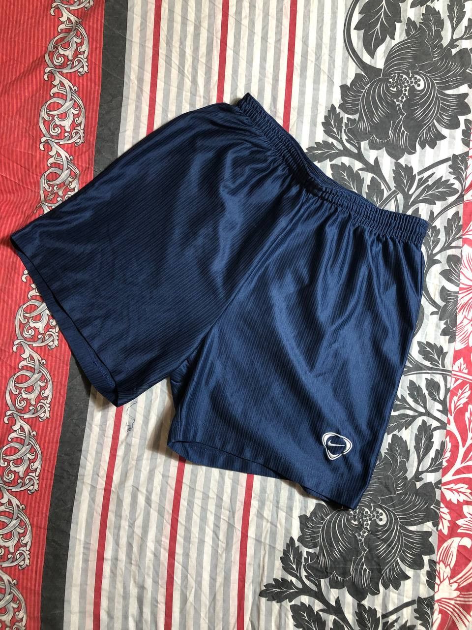Nike × Vintage Vintage Nike Court nylon shorts Size US 30 / EU 46 - 10 Thumbnail