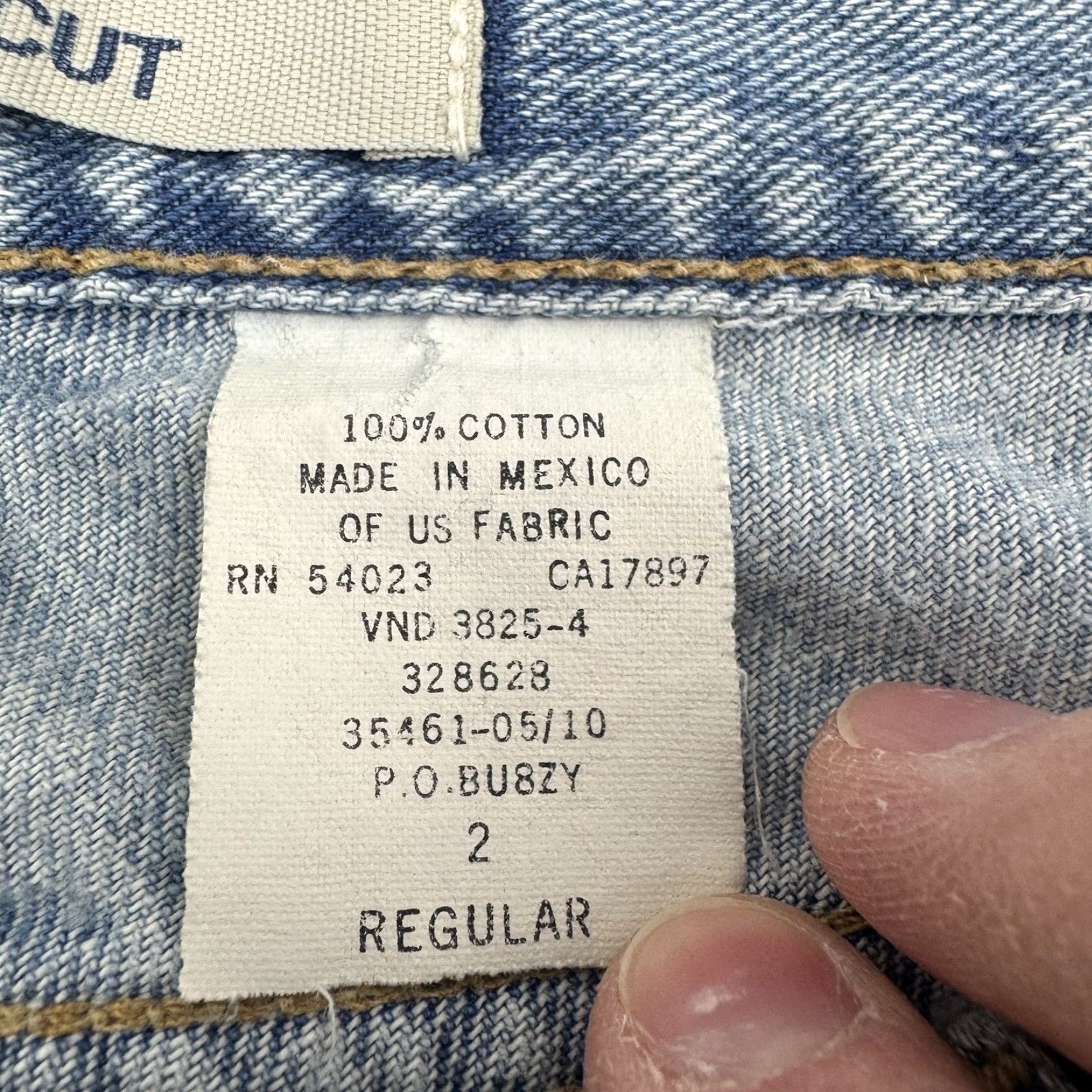 Gap VINTAGE Gap Jeans Womens Bootcut Regular 2 Blue 31.5in 90s Y2K Hipster Punk Straight Rise Low Inseam 6.5-8.5in Zip Solid"} Size 26" / US 2 / IT 38 - 6 Thumbnail