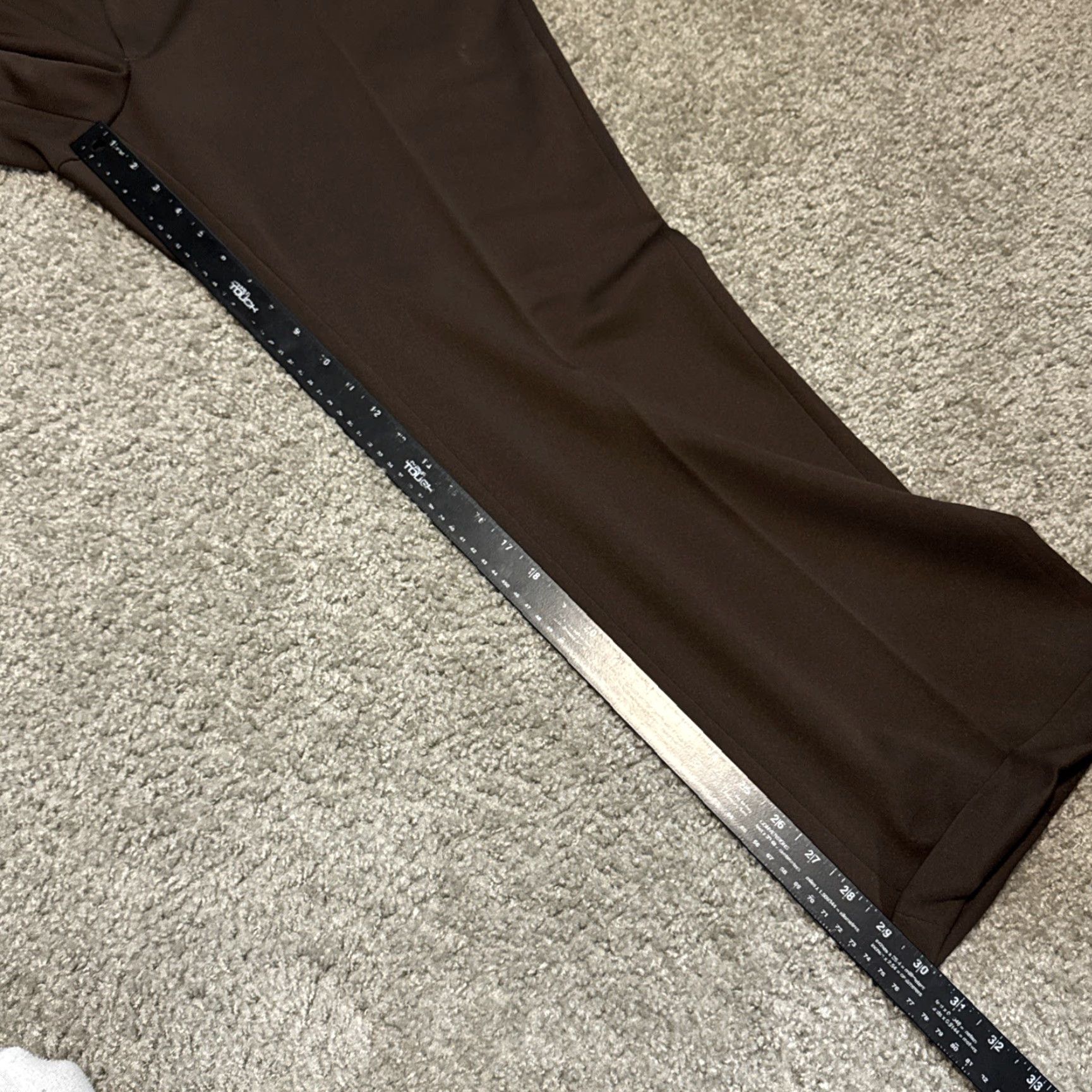 Haggar VINTAGE Haggar Relaxables Pants Mens Brown Gray Plaid Straight 70s Dress Pants Flat Front 30in Inseam Pockets Front Pockets Relaxed Regular Size 44 Size US 44 / EU 60 - 7 Thumbnail