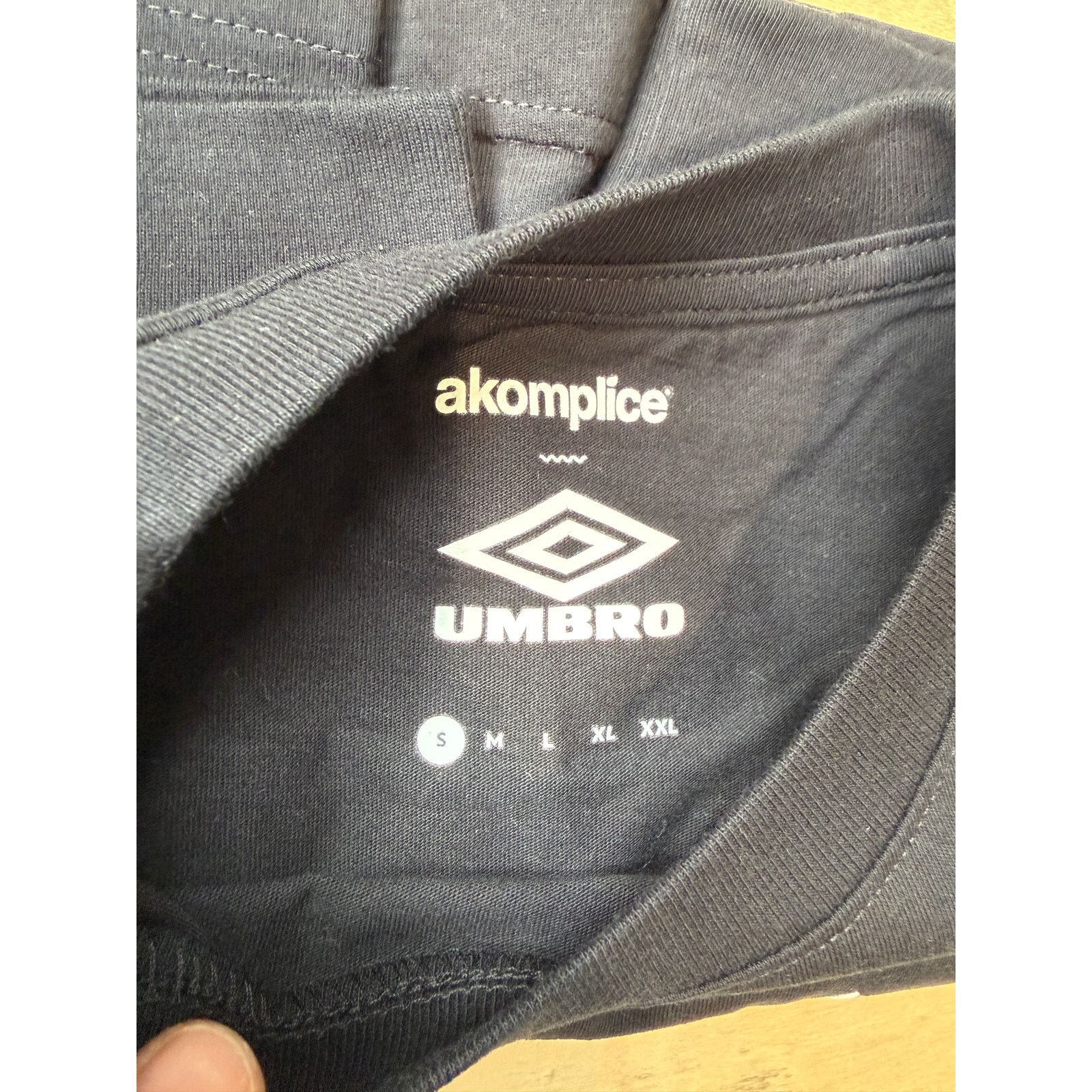 Umbro Akomplice x Umbro Uno Long Sleeve Tee Black NWT Size US S / EU 44-46 / 1 - 5 Thumbnail