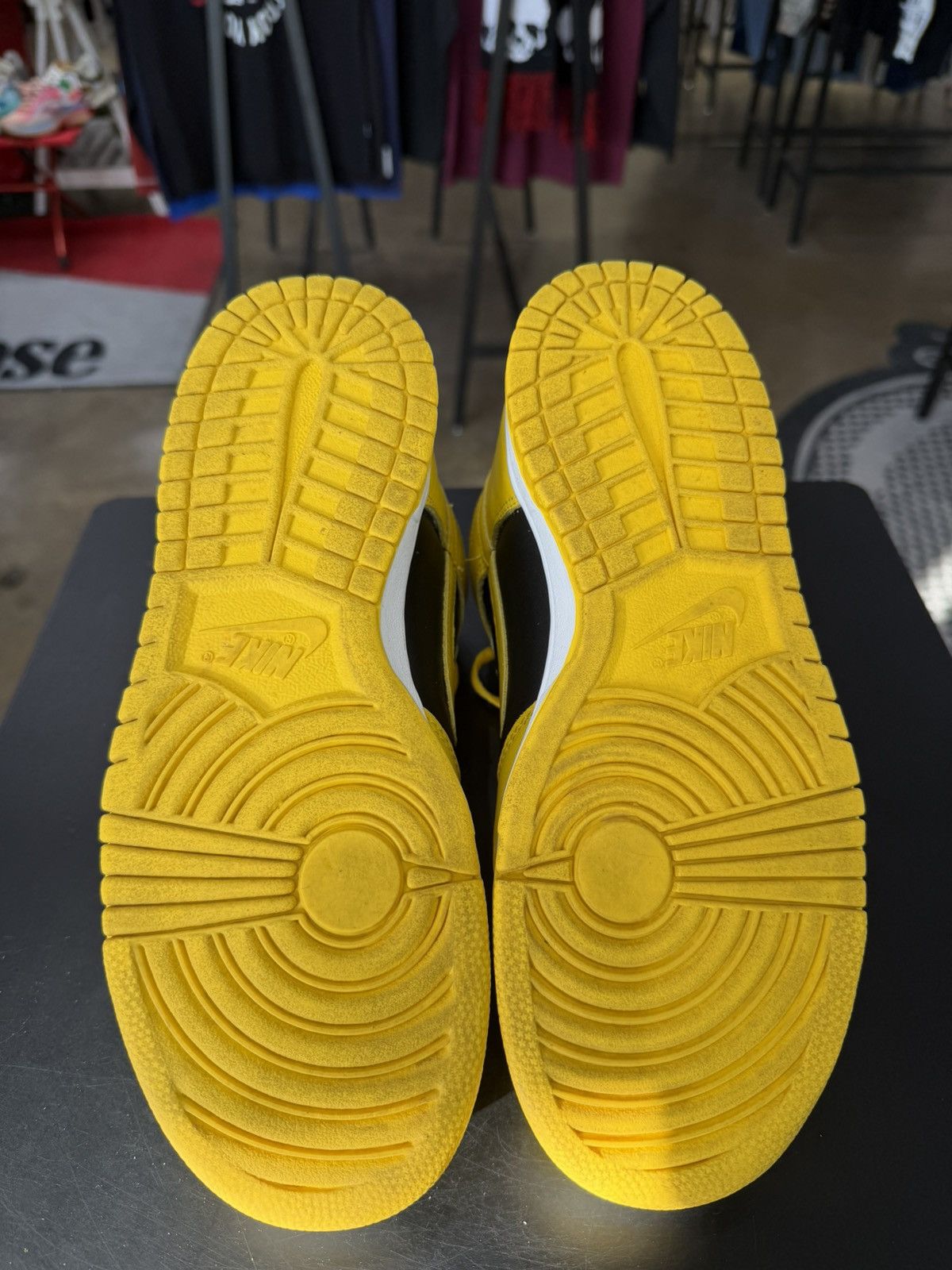 Nike Nike Dunk High Iowa Size 7 (2020) Size US 7 / EU 40 - 9 Thumbnail