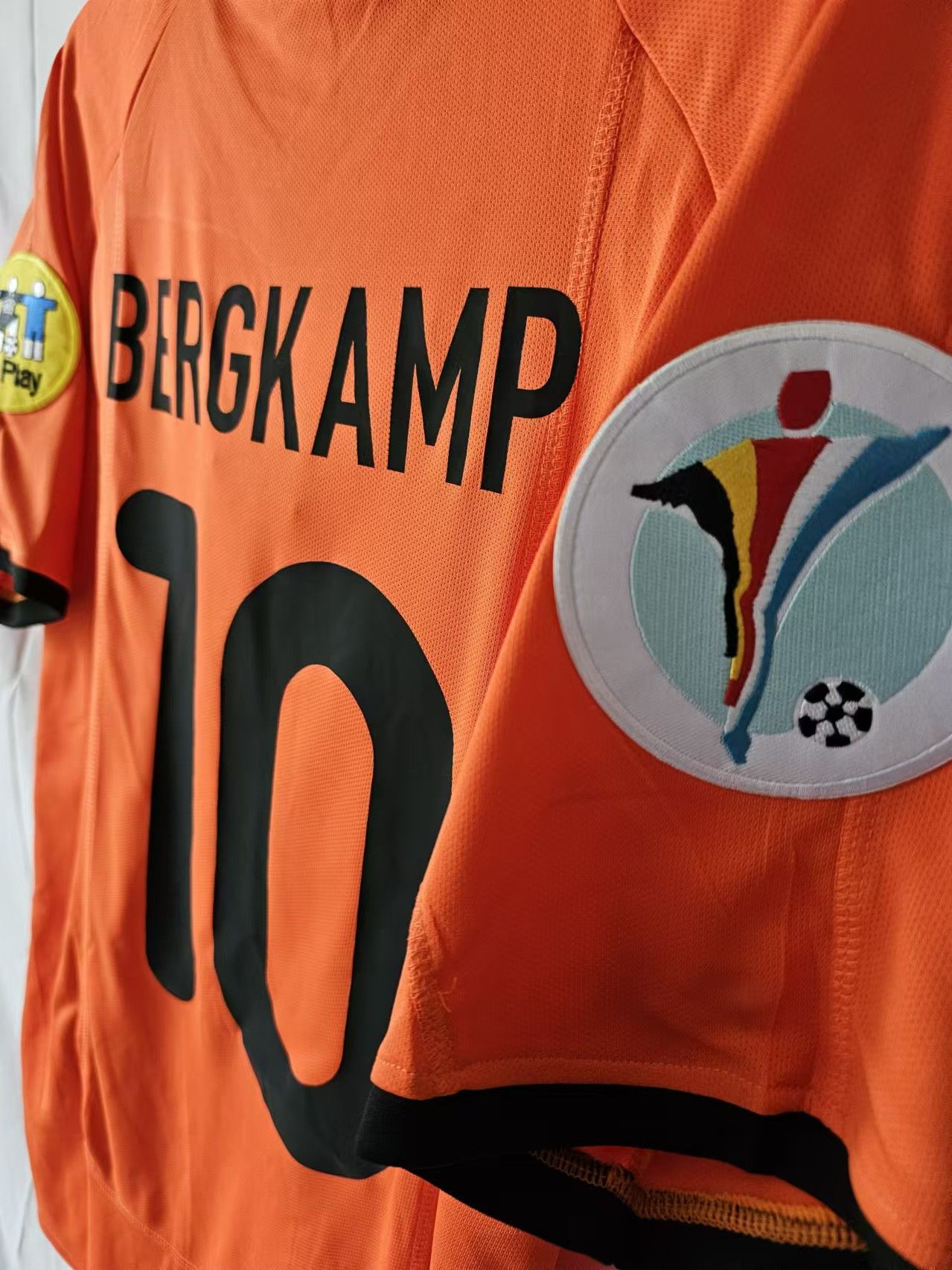 Other 2000 Netherlands #10 Bergkamp Jersey Size US S / EU 44-46 / 1 - 4 Thumbnail