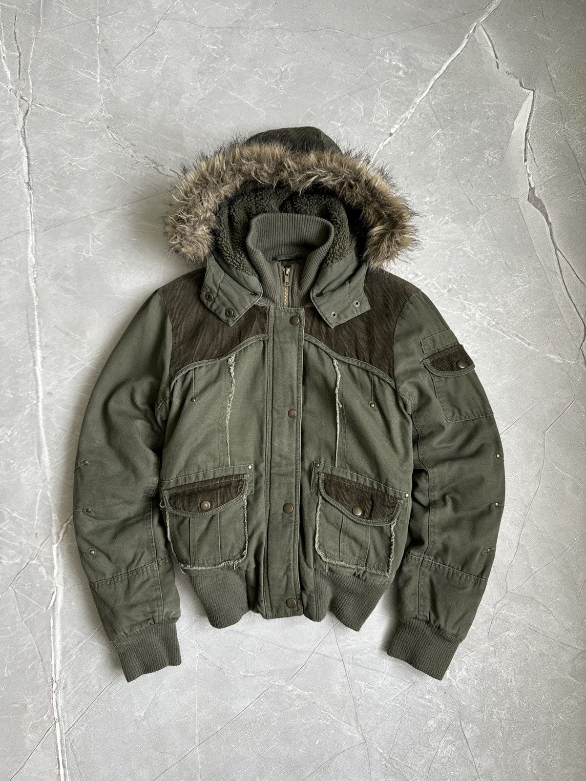 Japanese Brand 00s Fur Hood Corduroy Bomber Jacket Ifsixwasnine Japan style Size L / US 10 / IT 46 - 2 Thumbnail