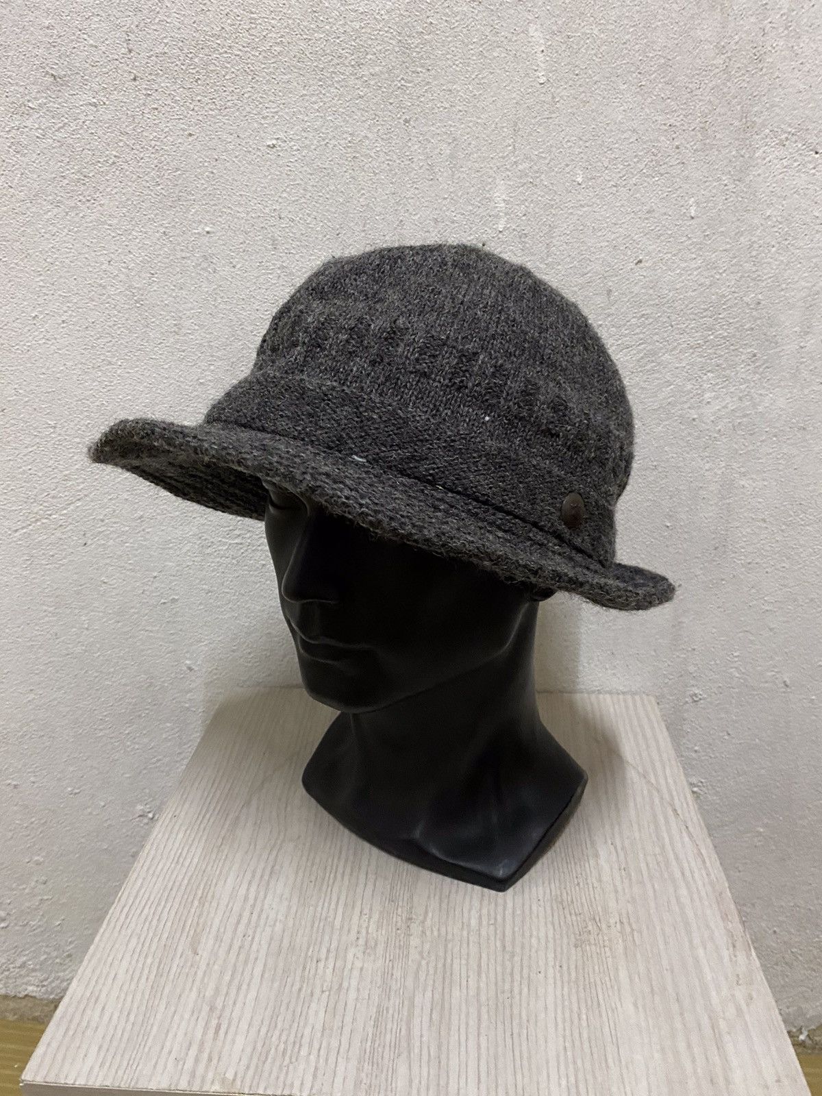 Japanese Brand Japanese Brand Override Plain Bucket Hat Size ONE SIZE - 3 Thumbnail