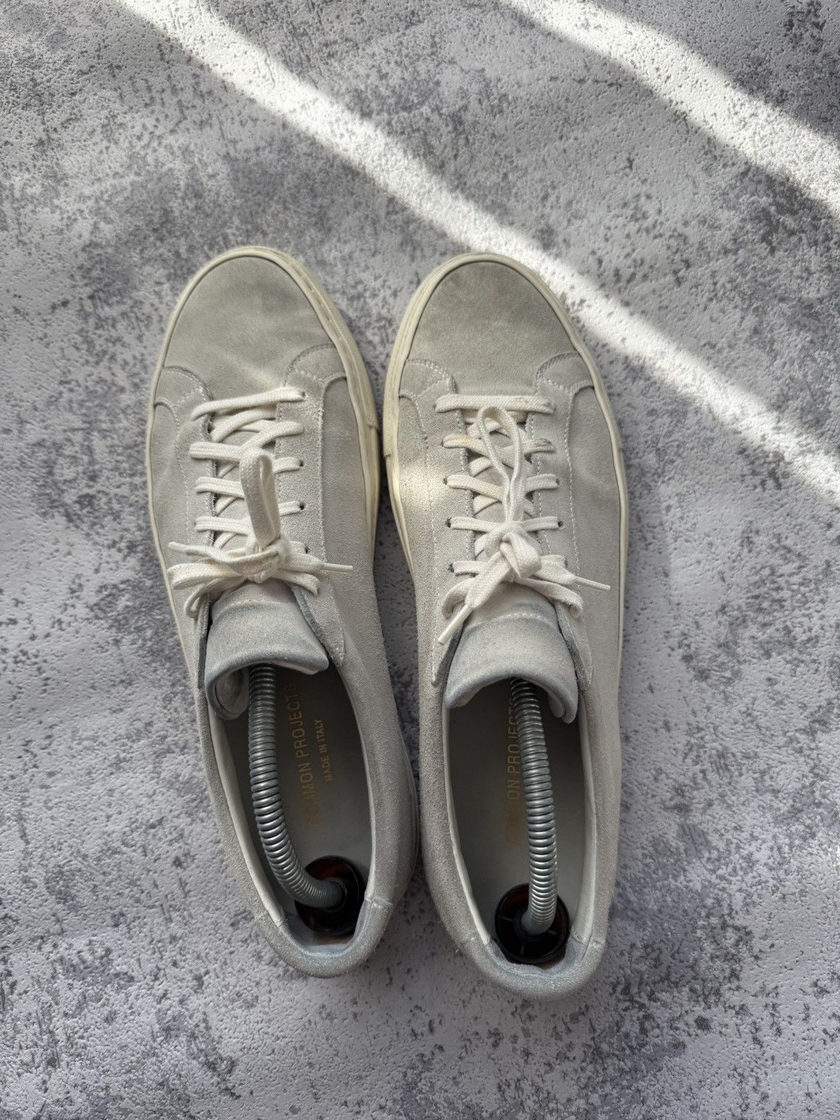 Common Projects Common Projects Achilles Suede Shoes Size US 9 / EU 42 - 4 Thumbnail