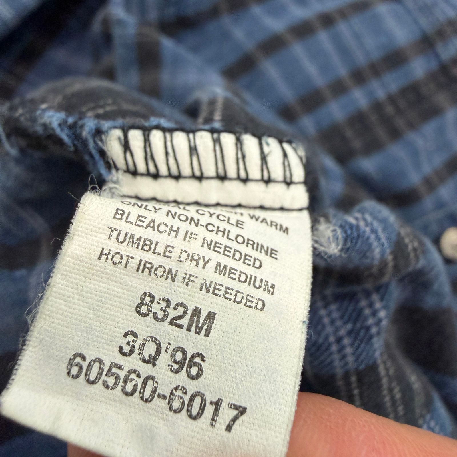 Levi's Vintage Levis Plaid Denim Button Shirt Extra Large 1996 Size US XL / EU 56 / 4 - 6 Thumbnail