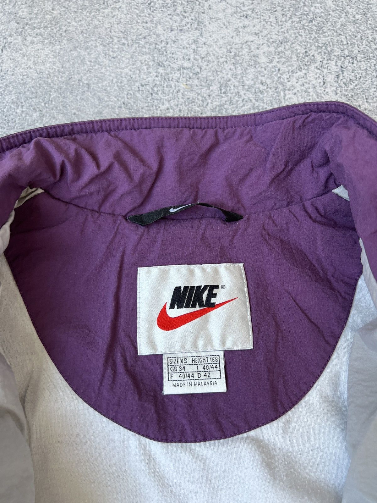 Nike × Vintage Vintage Nike Women’s zip sweatshirt big logo Size XS / US 0-2 / IT 36-38 - 8 Thumbnail