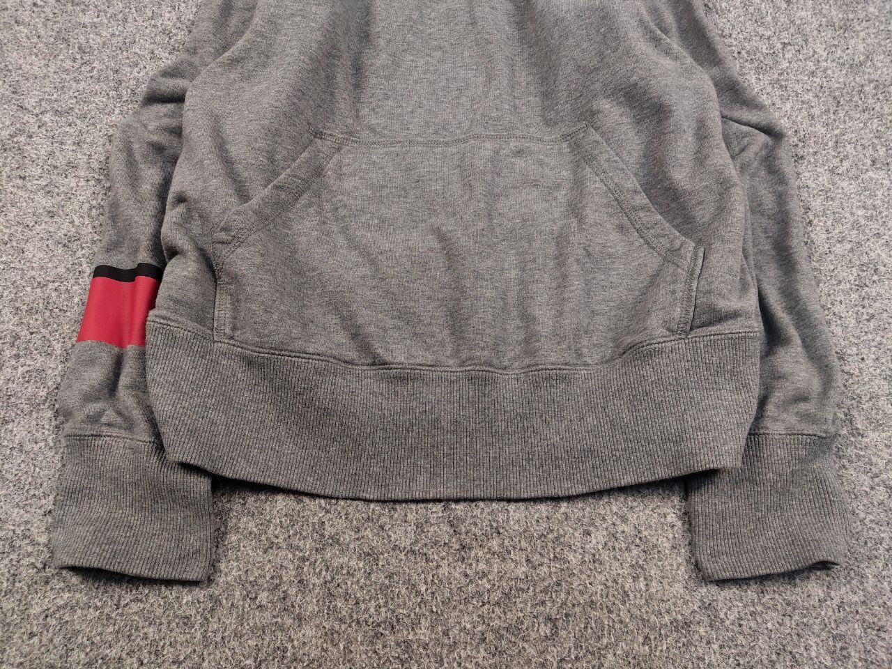 Nike Vintage Nike x Manchester United Logo Gray Hoodie Size US M / EU 48-50 / 2 - 9 Thumbnail