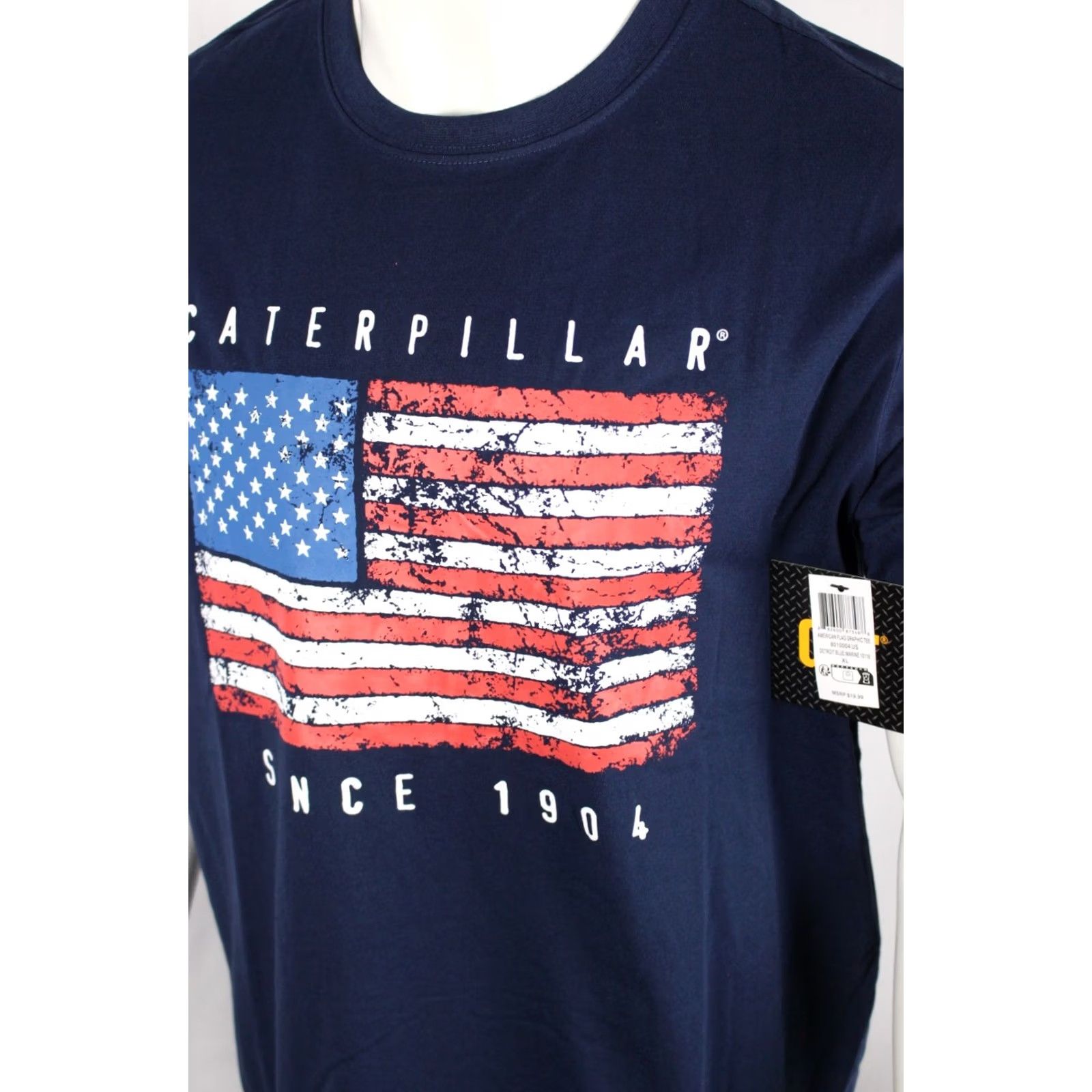 Vintage CAT American Flag Graphic Tee Shirt Mens XL Detroit Blue Crew Neck Short Sleeve T-Shirt 60/40 Poly Cotton Breathable Logo Easy Care Size US XL / EU 56 / 4 - 4 Thumbnail