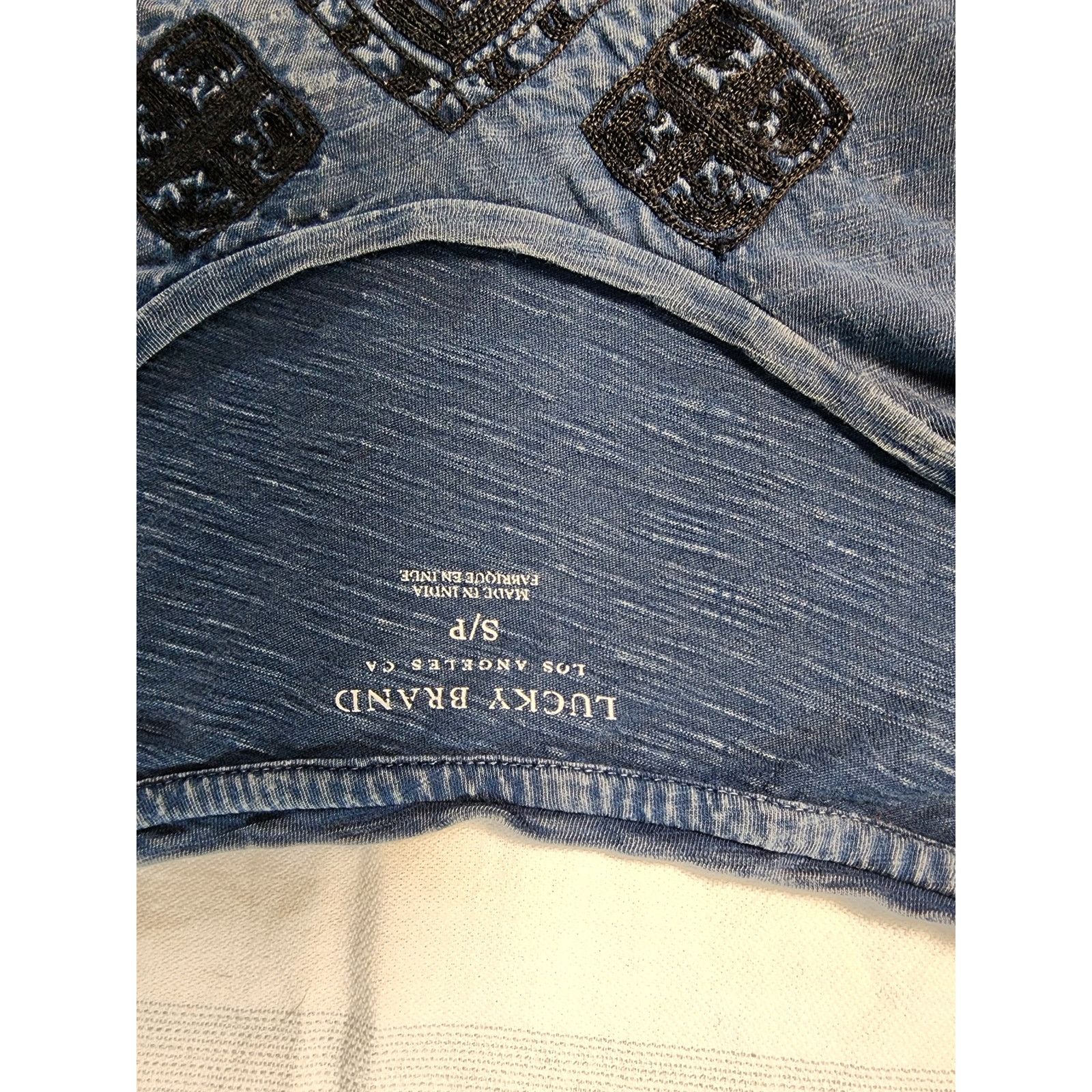 Lucky Brand Lucky Brand Embroidered Boho Tee Size S / US 4 / IT 40 - 4 Thumbnail