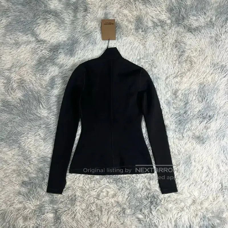 Burberry Burberry Women's Black Cotton T-Shirt XS. Size XS / US 0-2 / IT 36-38 - 2 Thumbnail