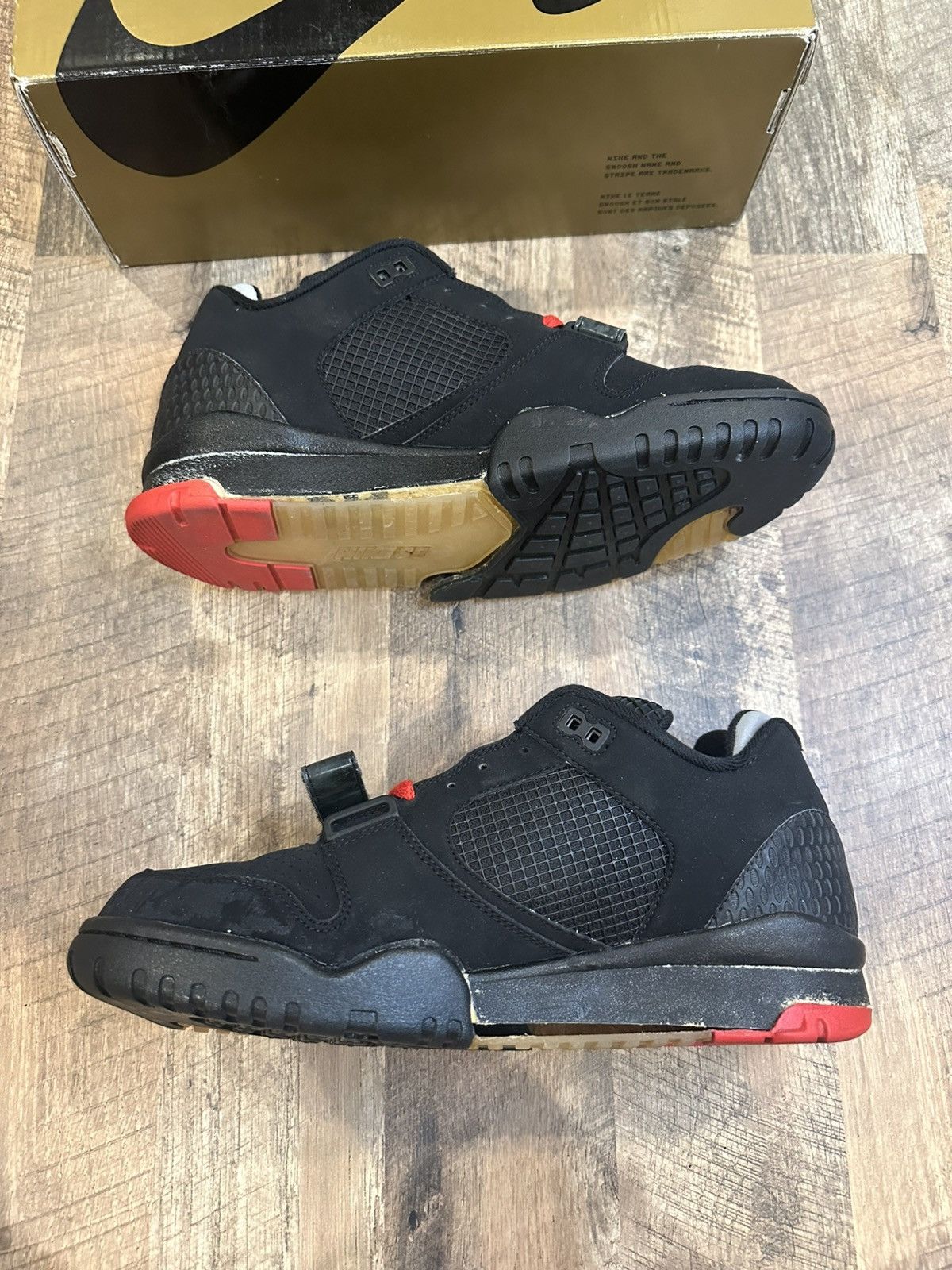 Nike × Supreme RARE 2007 Nike Air Trainer 2 SB Supreme Black Project Shoes Size US 10 / EU 43 - 6 Thumbnail