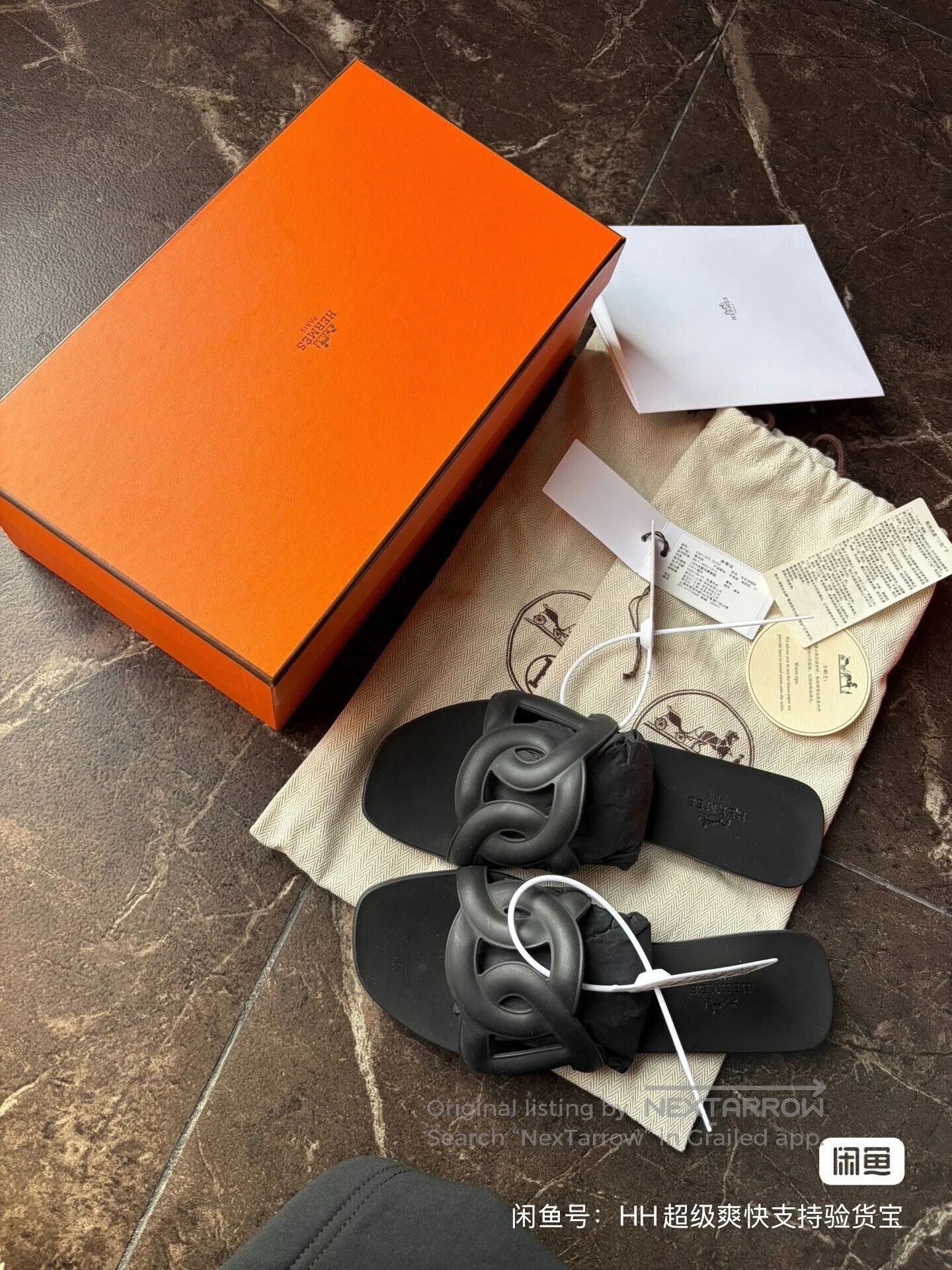 Hermes Hermes Women's Sandals. Size US 4 / IT 34 - 1 Thumbnail