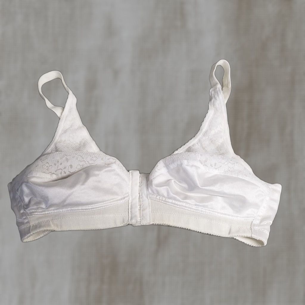 Vintage Rhapsody Bra Women's 34B White Sturgis Michigan 1563W Size ONE SIZE - 1 Thumbnail