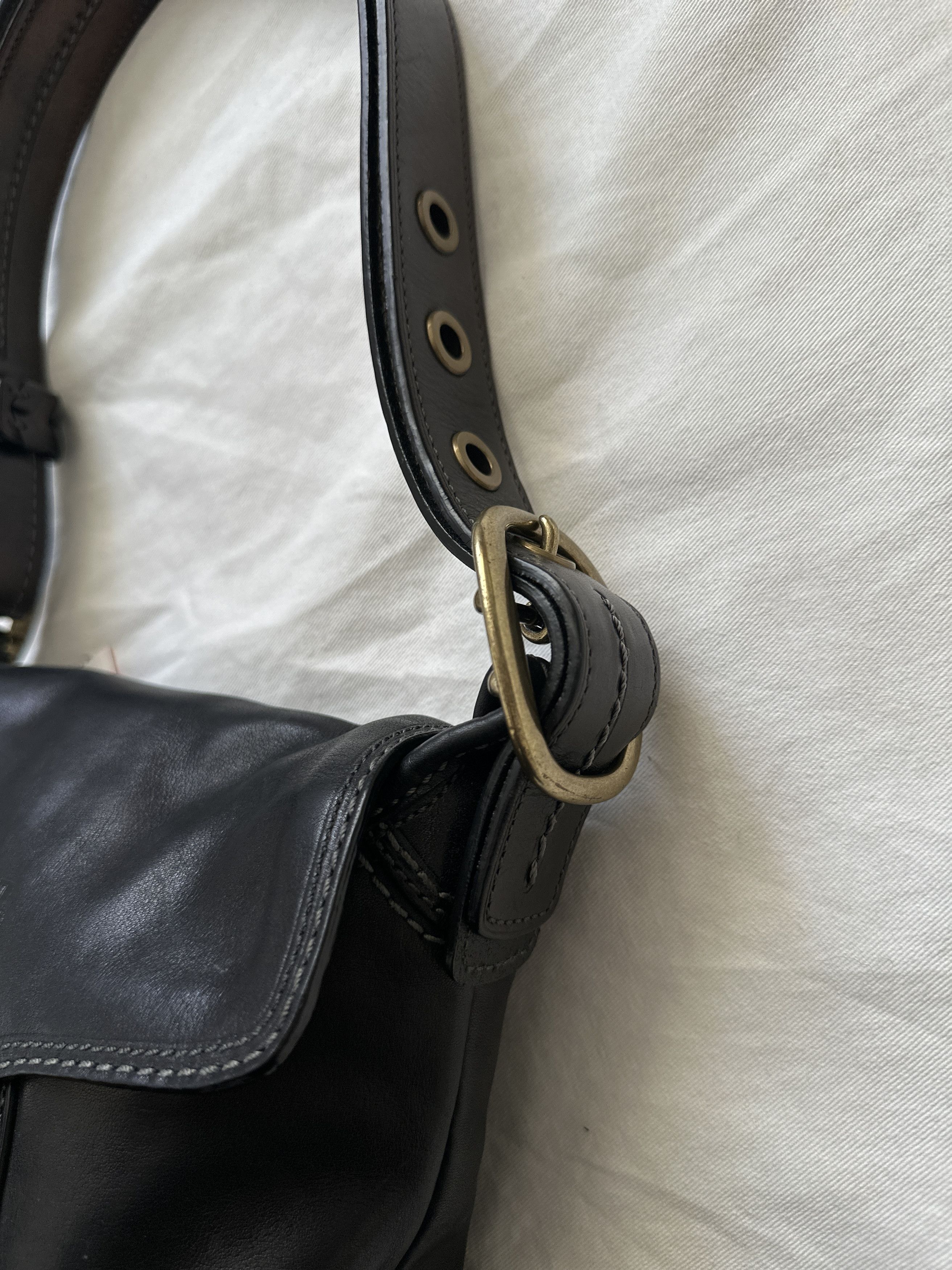 Coach COACH BLACK LEATHER FRONT BUCKLE Size ONE SIZE - 6 Thumbnail