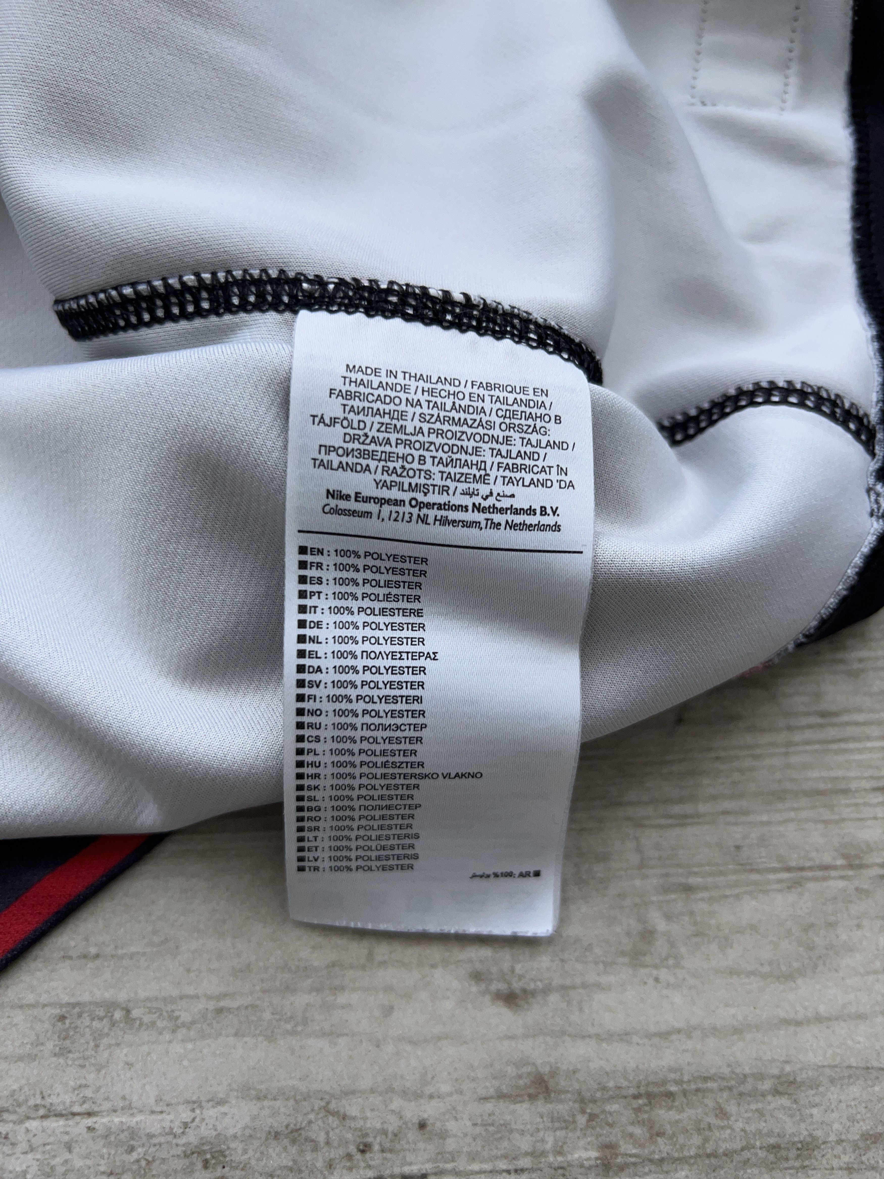Nike Mens Nike Saracens 2014 2015 Away Rugby T Shirt Jersey Size US L / EU 52-54 / 3 - 8 Thumbnail