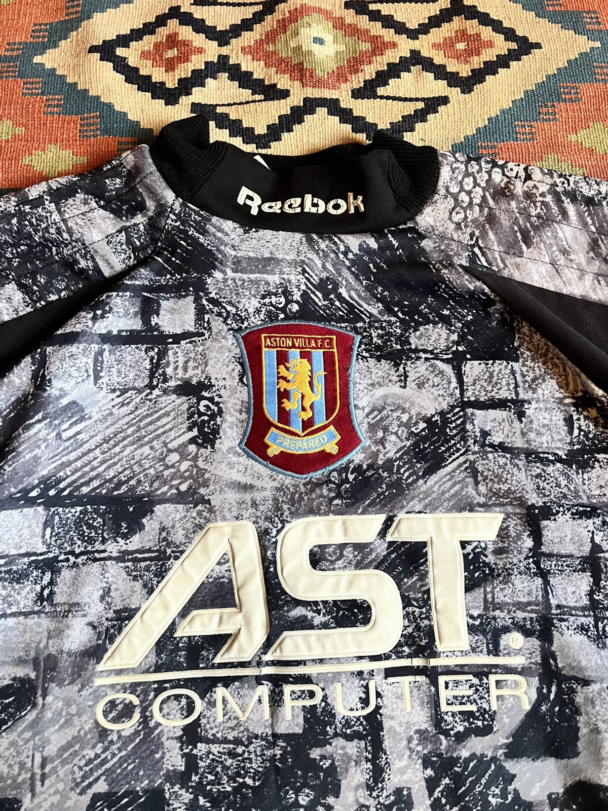 Reebok Aston Villa 90’s Vintage Retro Rare Bosnich Size US XL / EU 56 / 4 - 4 Thumbnail