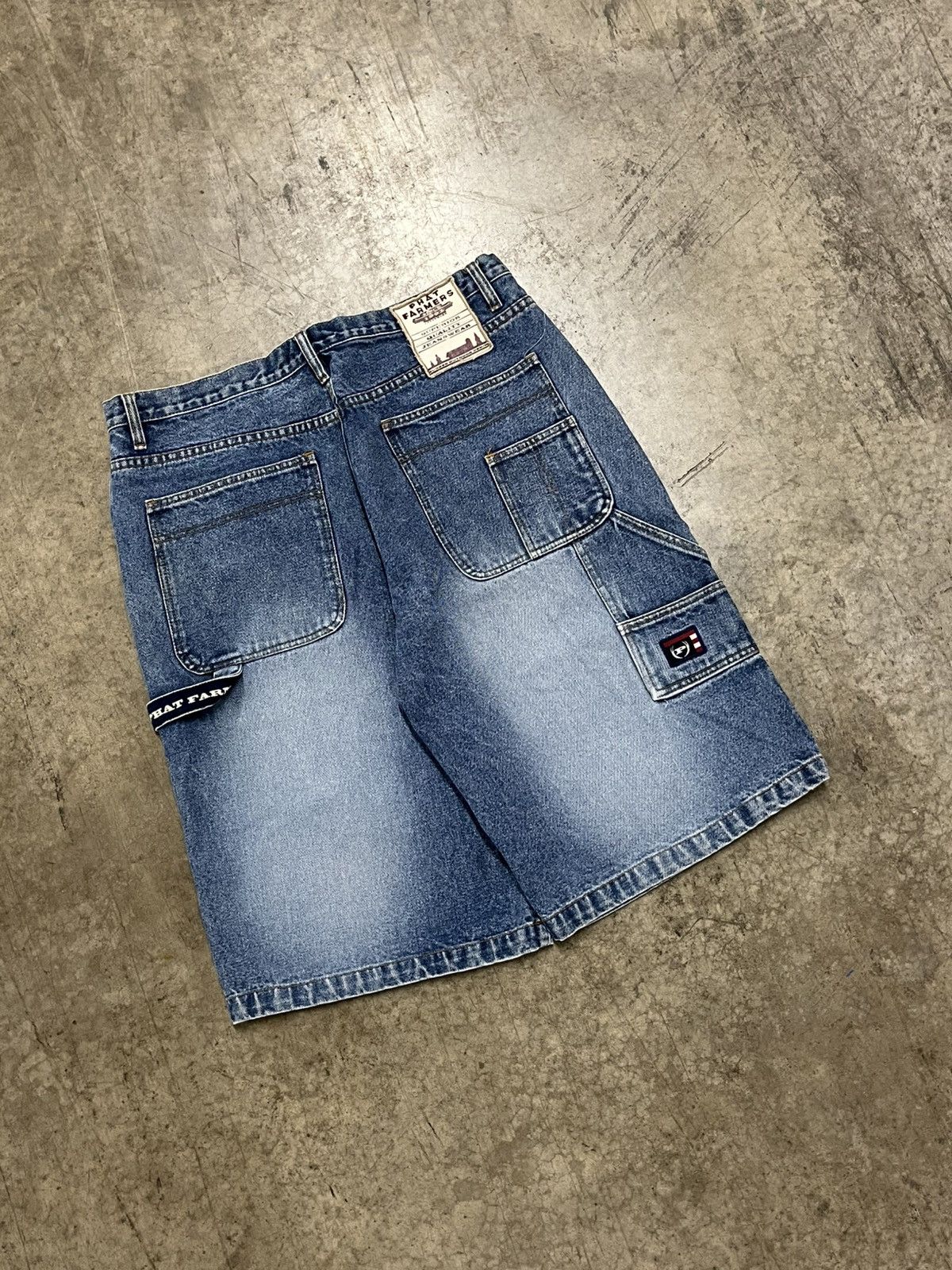 Phat Farm × Vintage Phat farm y2k baggy fit jorts carpenter cargo skater hype Size US 36 / EU 52 - 1 Thumbnail