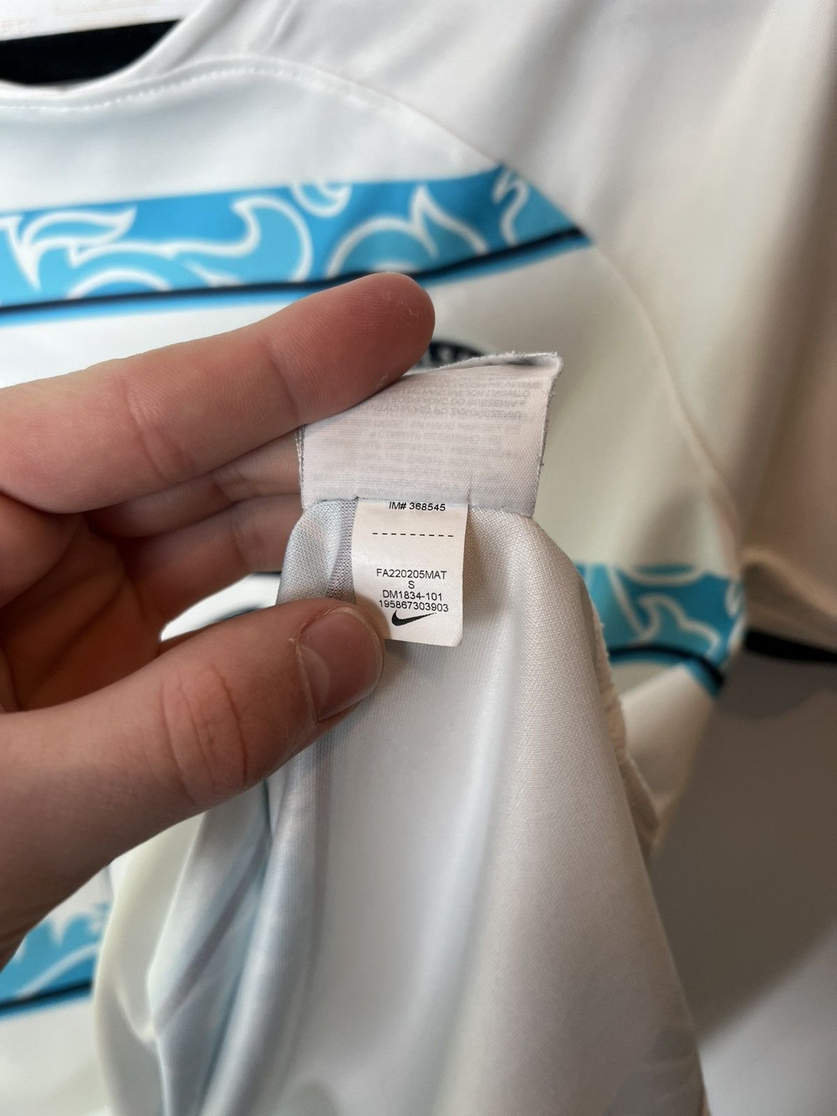 Nike CHELSEA 2022 23 Away FOOTBALL SOCCER JERSEY NIKE DM1834-101 Size US S / EU 44-46 / 1 - 10 Thumbnail