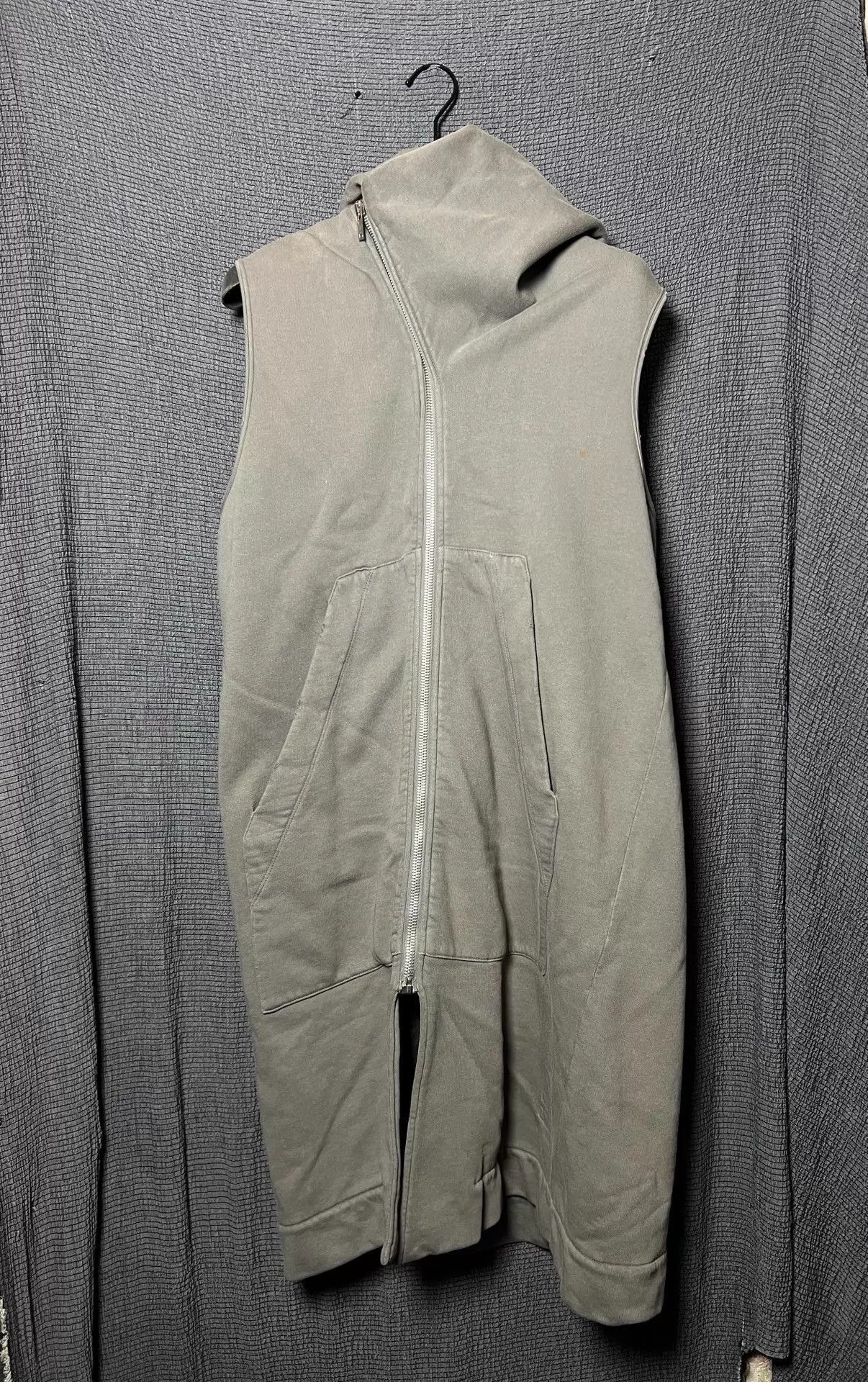Rick Owens High Collar Zip-Front Long Vest Size US S / EU 44-46 / 1 - 1 Preview