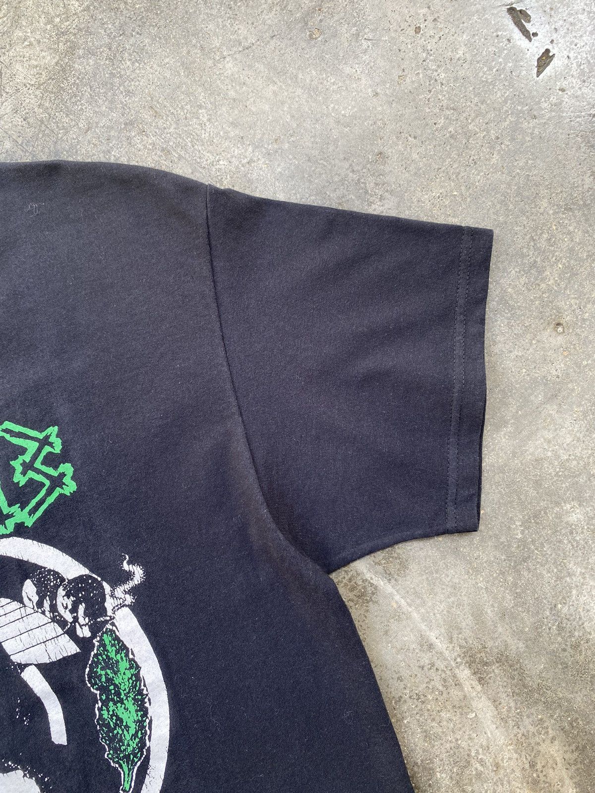Band Tees Sick🔥Rare Vintage Exit-13 Grindcore Band Tees Size US L / EU 52-54 / 3 - 4 Thumbnail