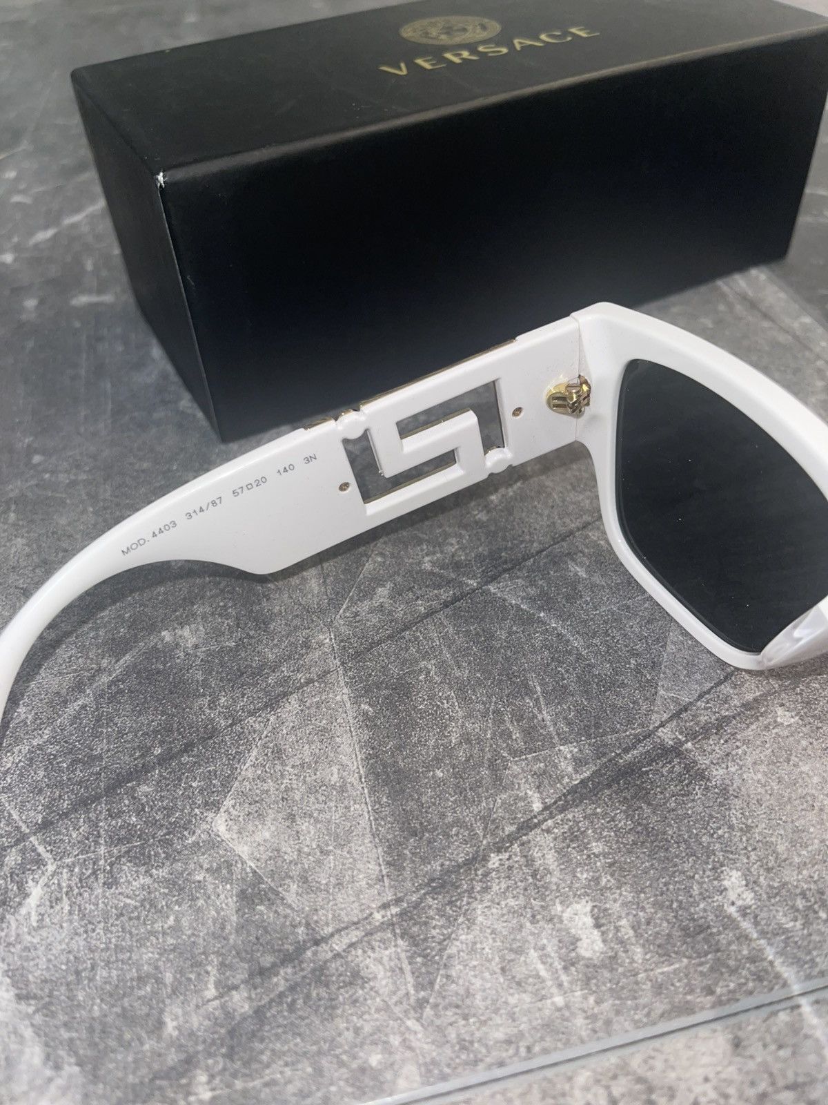 Versace Versace white gold unisex shades Full Set Size ONE SIZE - 7 Thumbnail