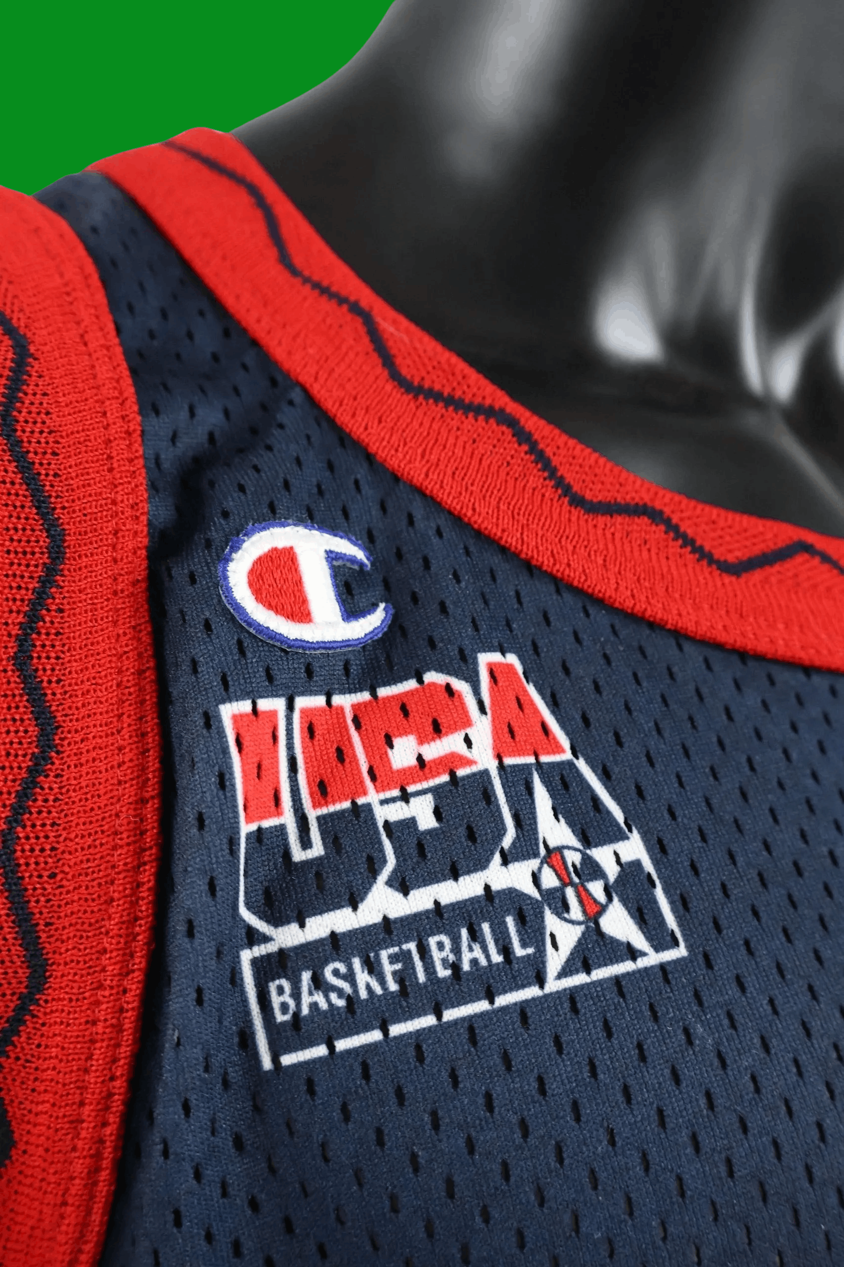 Champion VTG Champion Shaquille O'Neal #13 USA Dream Team II Jersey Size US S / EU 44-46 / 1 - 5 Thumbnail