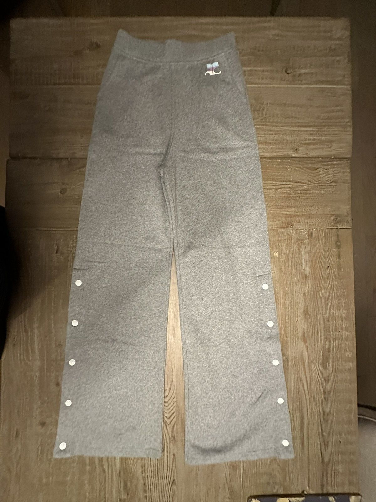 Courreges Courreges Grey Sweatpant Track Pants- NWT Size 1 Size 24" / US 00 / IT 34 - 1 Thumbnail