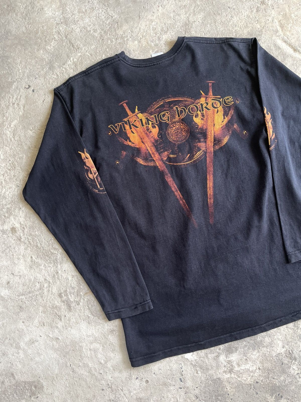 Band Tees Amon Amarth Flames Logo Vintage Rock Metal Long Sleeve Shirt Size US M / EU 48-50 / 2 - 13 Thumbnail