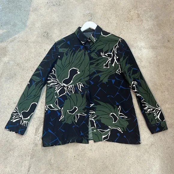 image of Cedric Charlier Cédric Charlier Pf/15 Green And Black Floral Silk Shirt in Green/Black, Women's (Si