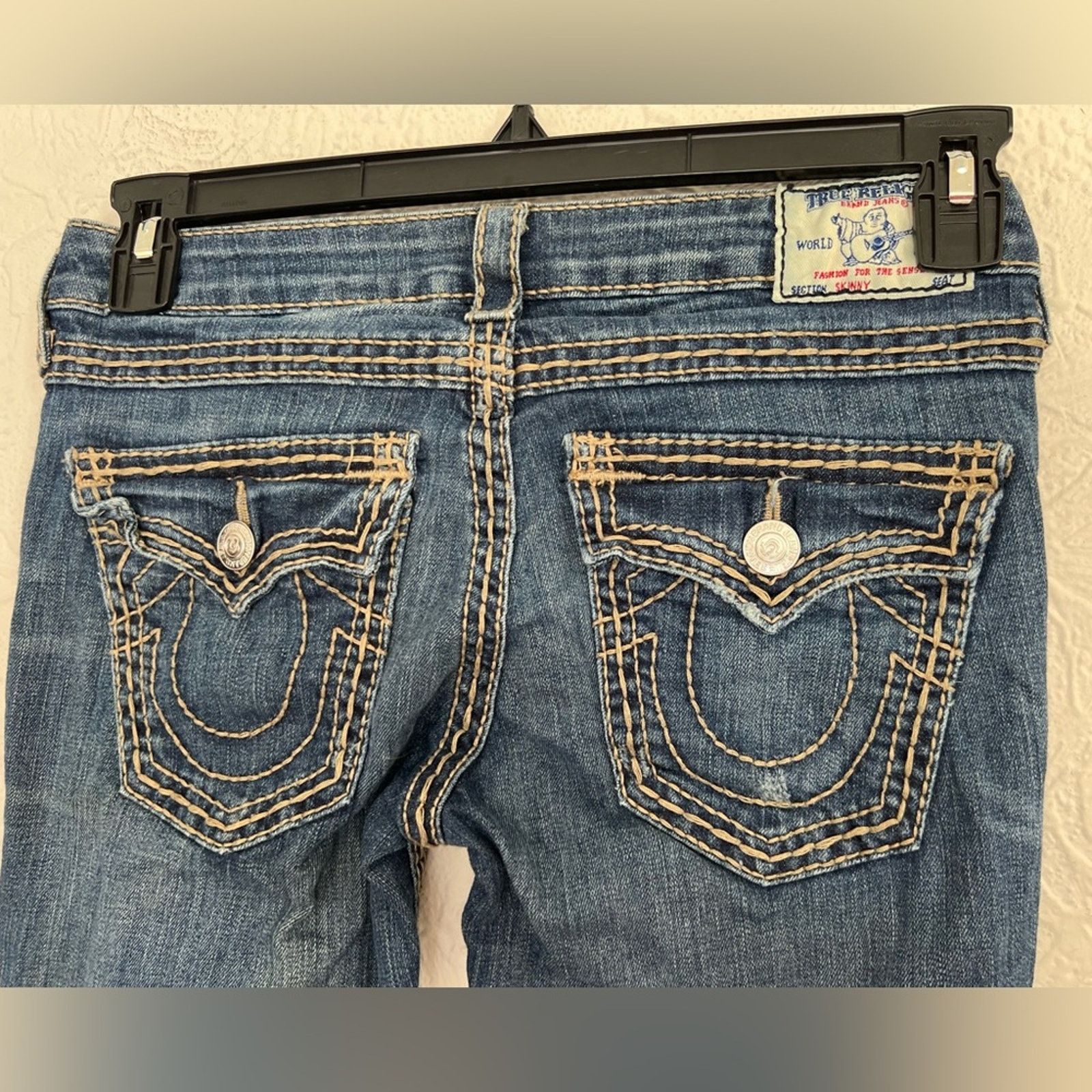 True Religion True Religion Dark Wash Skinny Jeans Womens 27 WAK599P54 Size 27" / US 4 / IT 40 - 4 Thumbnail