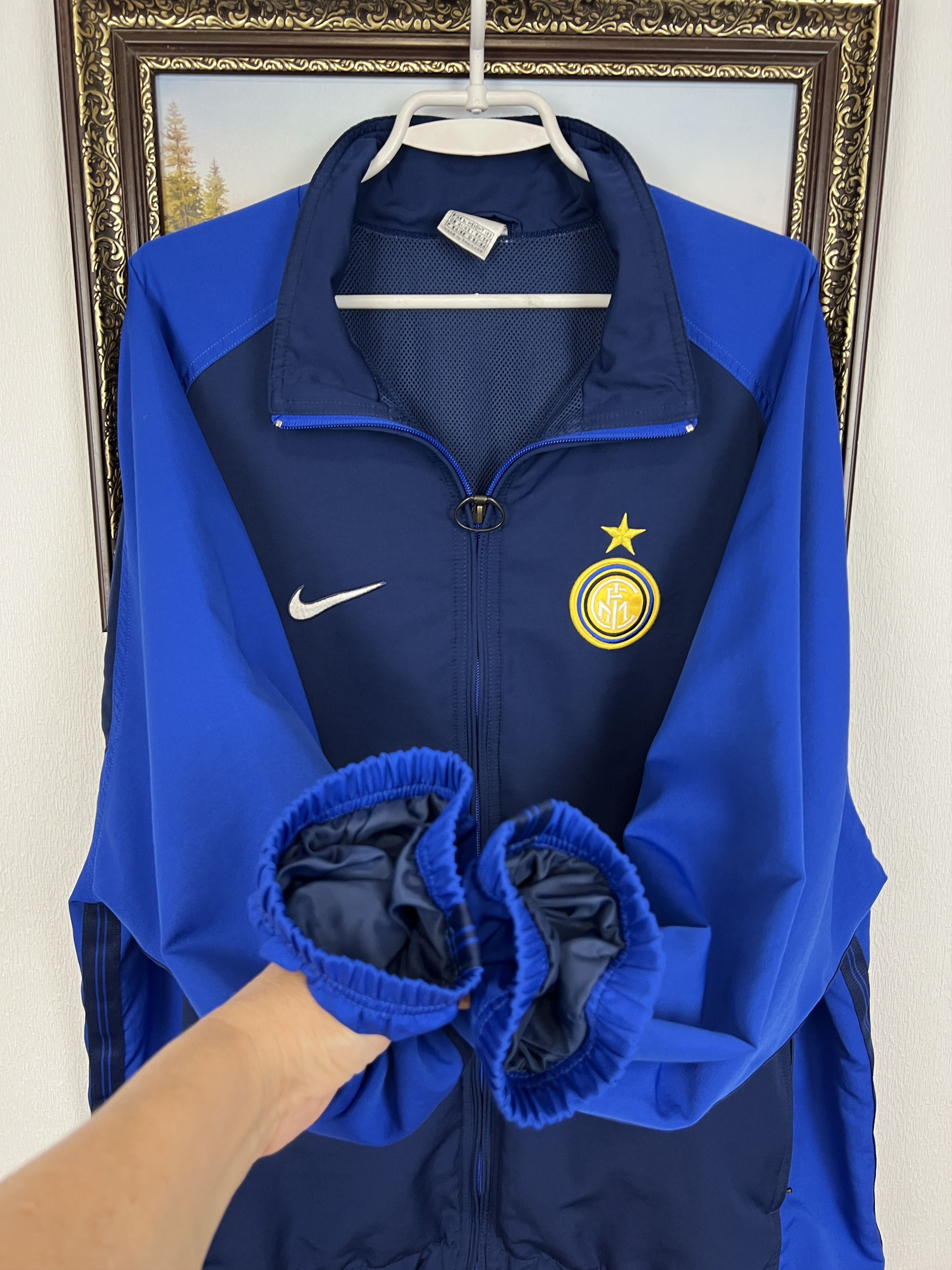 Nike Vintage Nike Inter Milan Football Suit Set Jacket Pants Size US L / EU 52-54 / 3 - 5 Thumbnail