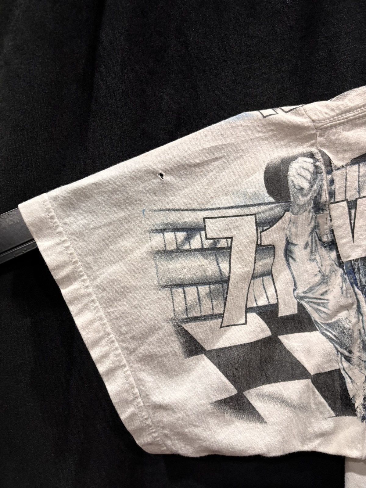 Kith Vintage Kith Dale Earnhardt T Shirt Large Size US L / EU 52-54 / 3 - 6 Thumbnail
