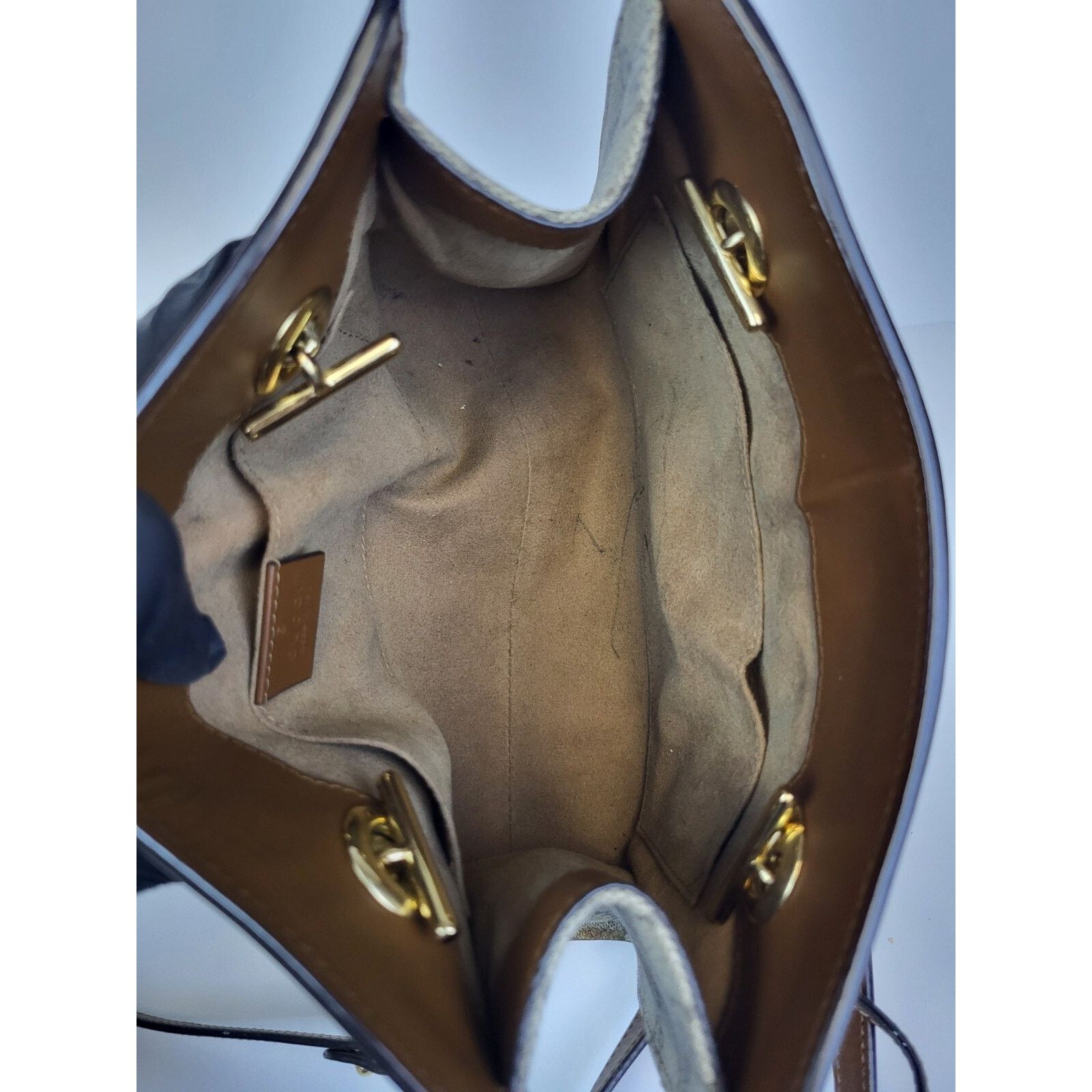 Gucci Gucci Padlock Shoulder Bag Small Brown Canvas Shoulder Bag Size ONE SIZE - 11 Thumbnail