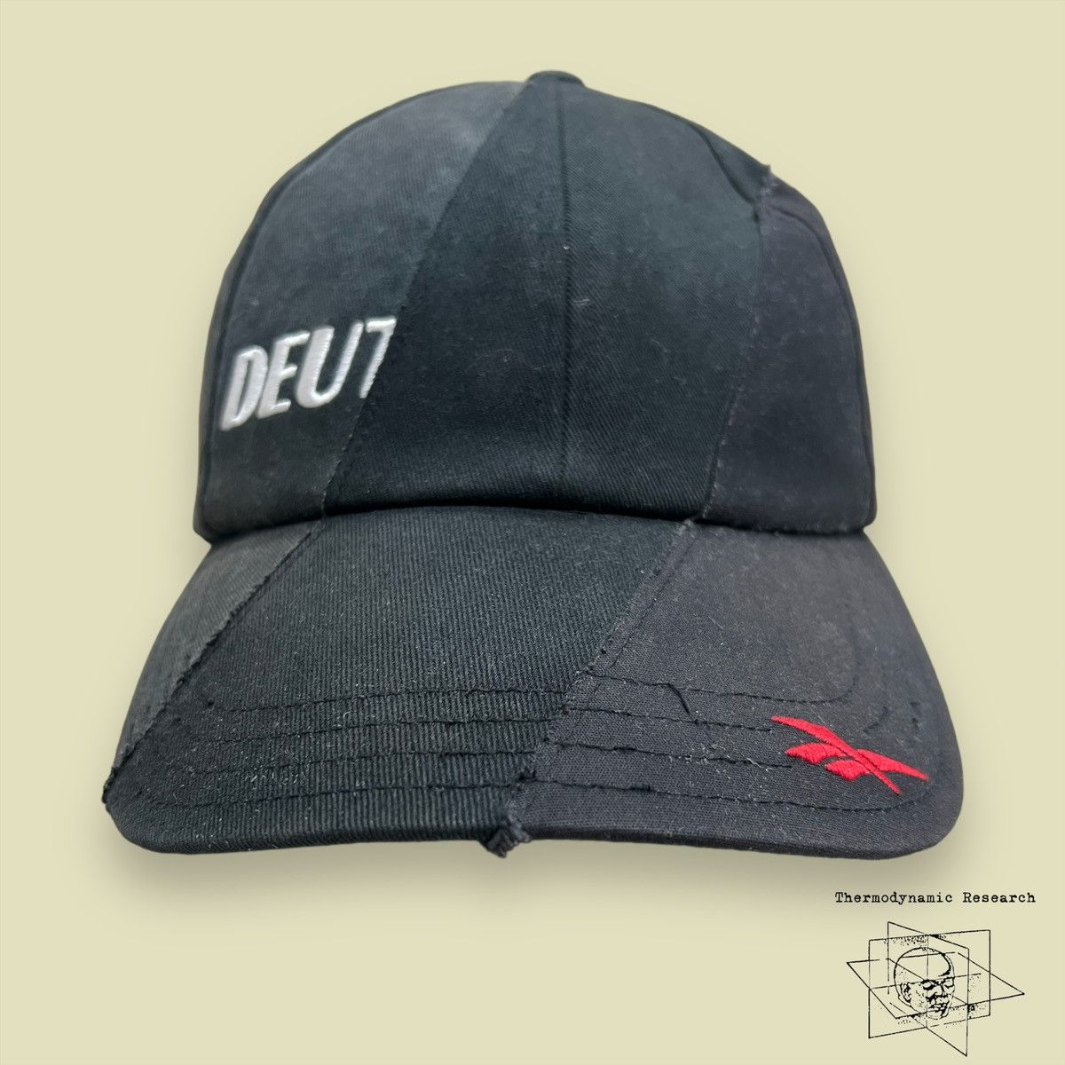 Vetements x reebok outlet cap