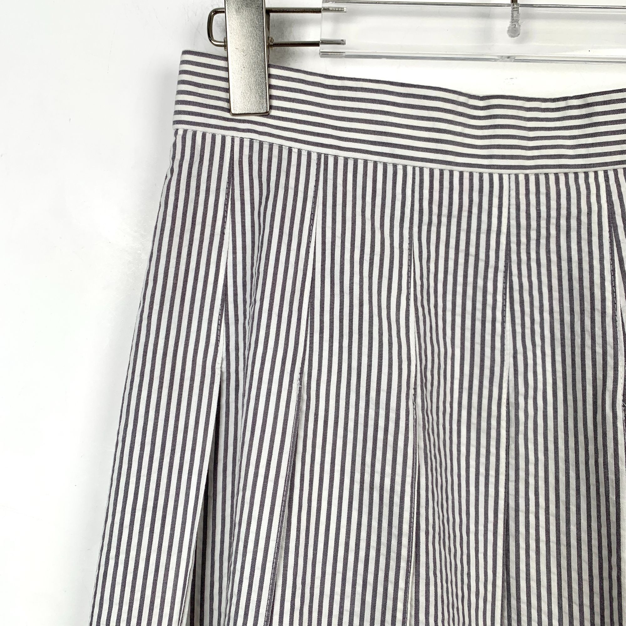 Thom Browne H9285 Thom Browne Gray & White Striped Pleated Mini Skirt Wi Size 40" / US 18 - 3 Thumbnail