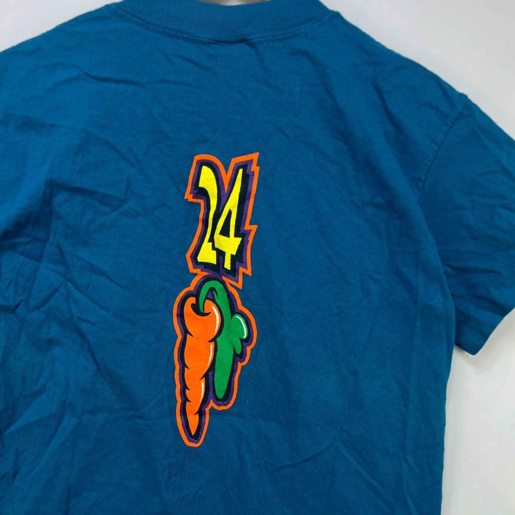 Vintage VINTAGE 90s Looney Tunes Bugs Bunny 24 Carrot T Shirt Small - Men - T-Shirt - Short Sleeve - Blue - Size S - 90s - Bugs Bunny - Vintage - Shirt - Mens Size US S / EU 44-46 / 1 - 7 Thumbnail