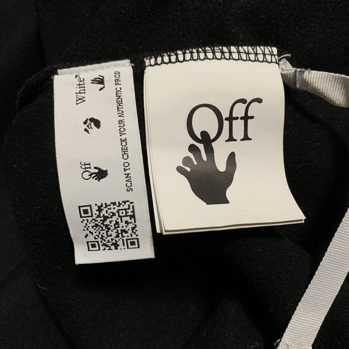 Off-White Off White Medium Rainbow Tomboy Black Tee Virgil Abloh Size US M / EU 48-50 / 2 - 5 Thumbnail