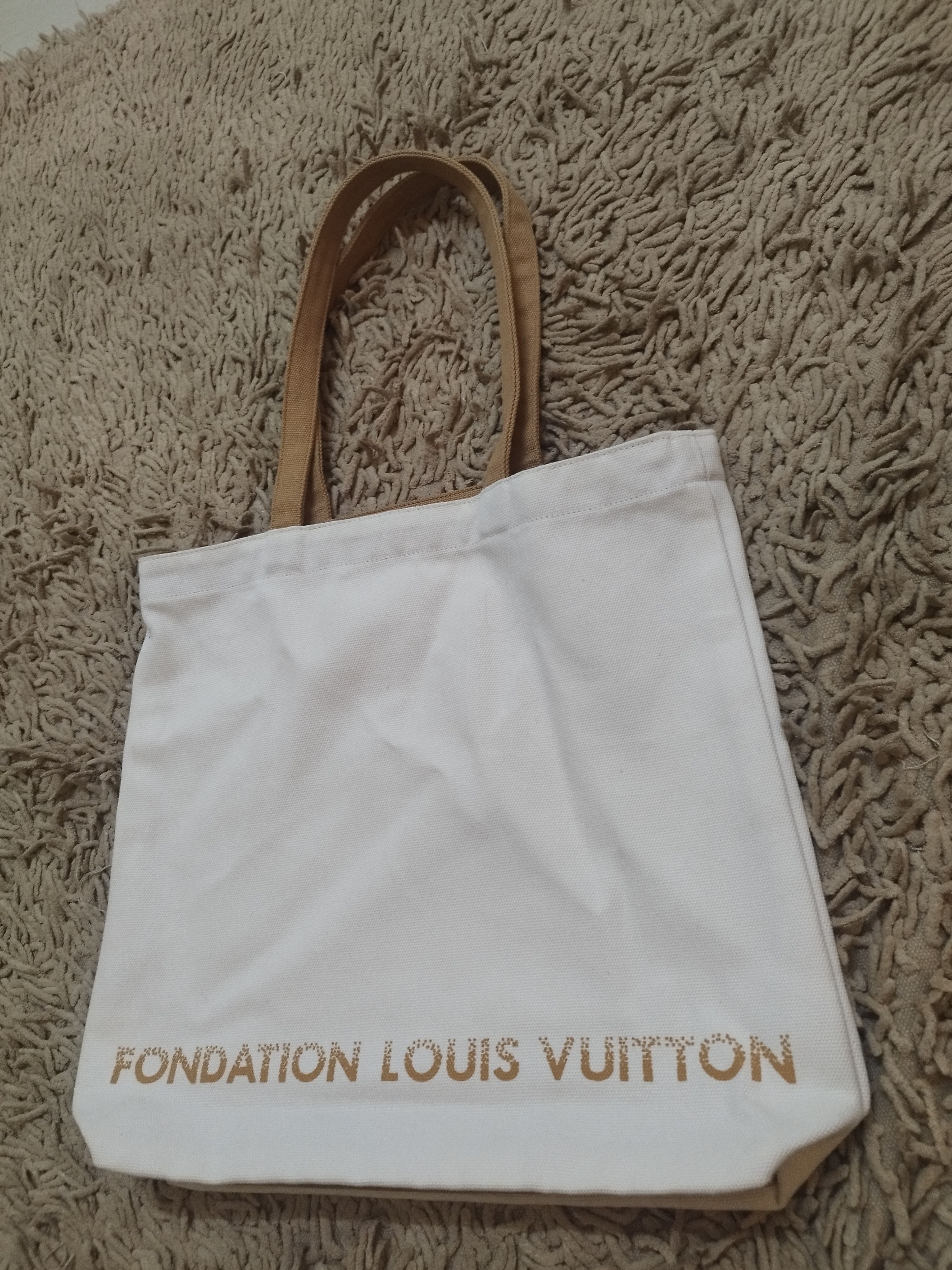 Louis Vuitton Louis Vuitton Foundation Canvas Cotton 100 Tote Bag ! Size ONE SIZE - 3 Thumbnail