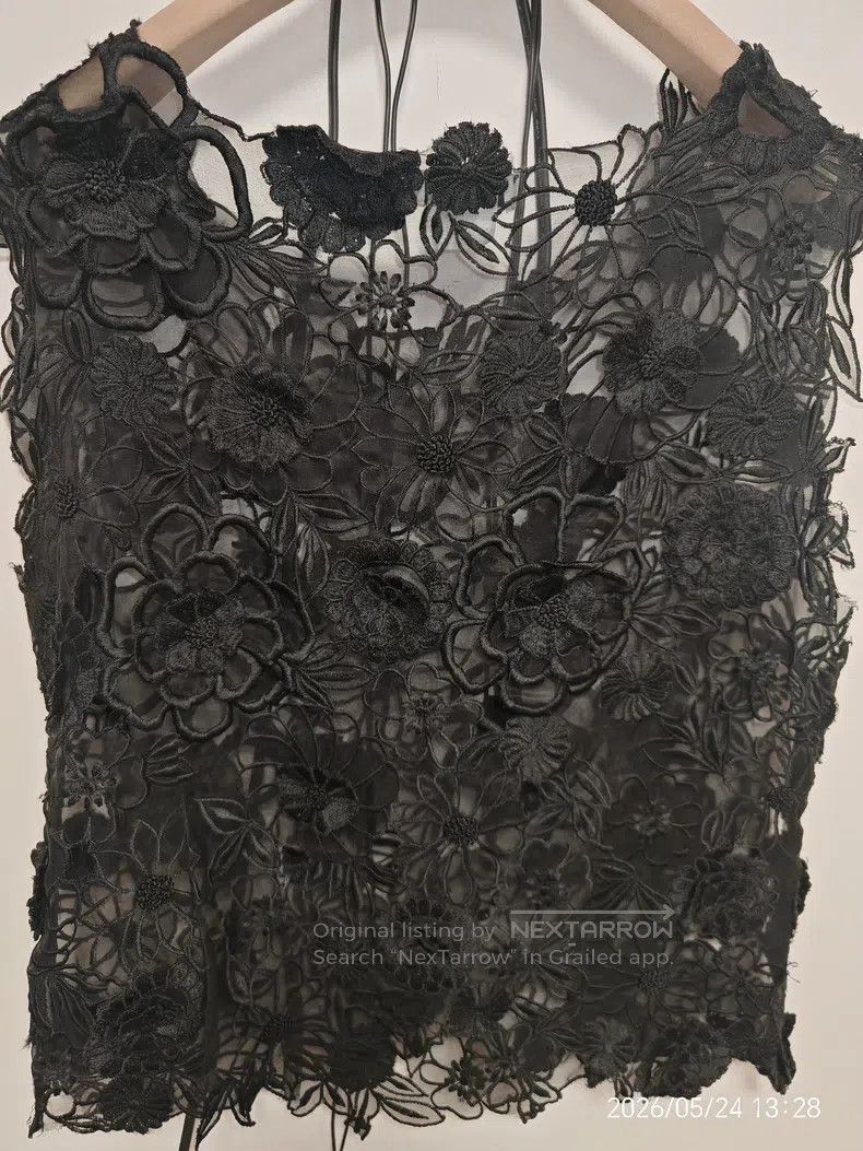 Dries Van Noten Dries Van Noten size:38 Heavy Embroidered Silk Floral Top Size M / US 6-8 / IT 42-44 - 8 Thumbnail
