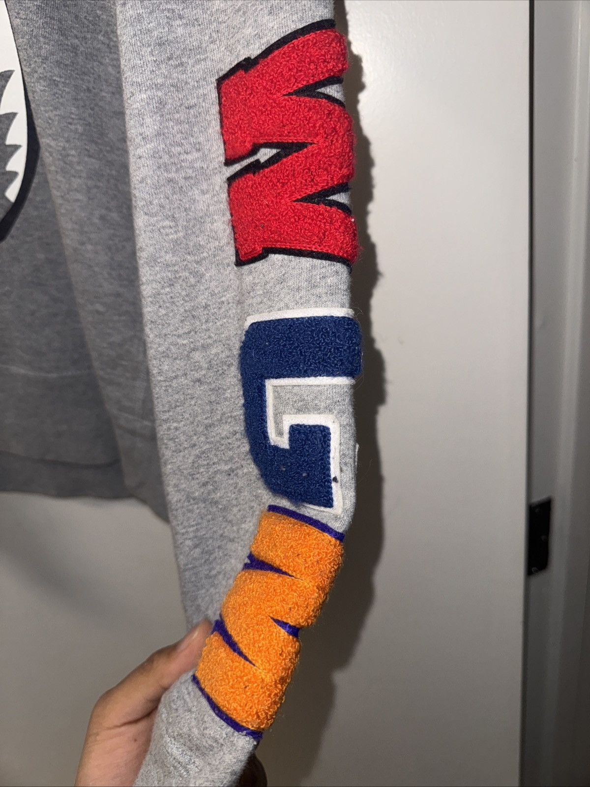 Bape Bape Shark Face WGM Embroidered Crewneck (2017) Size US M / EU 48-50 / 2 - 2 Thumbnail