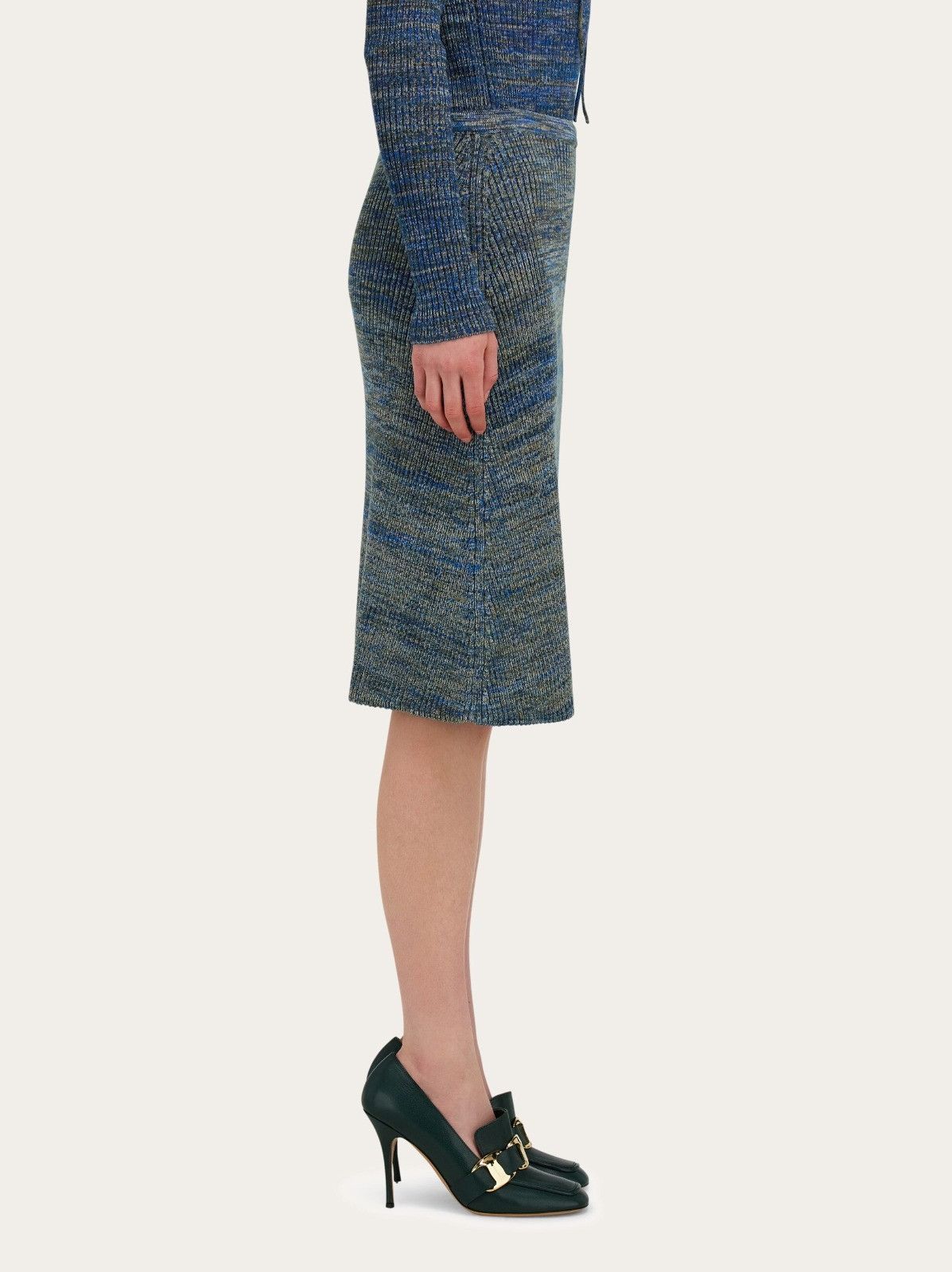 Salvatore Ferragamo o1s1rm0426 Knitted side-tie Skirt in Multicolor Size 40" / US 18 - 3 Thumbnail