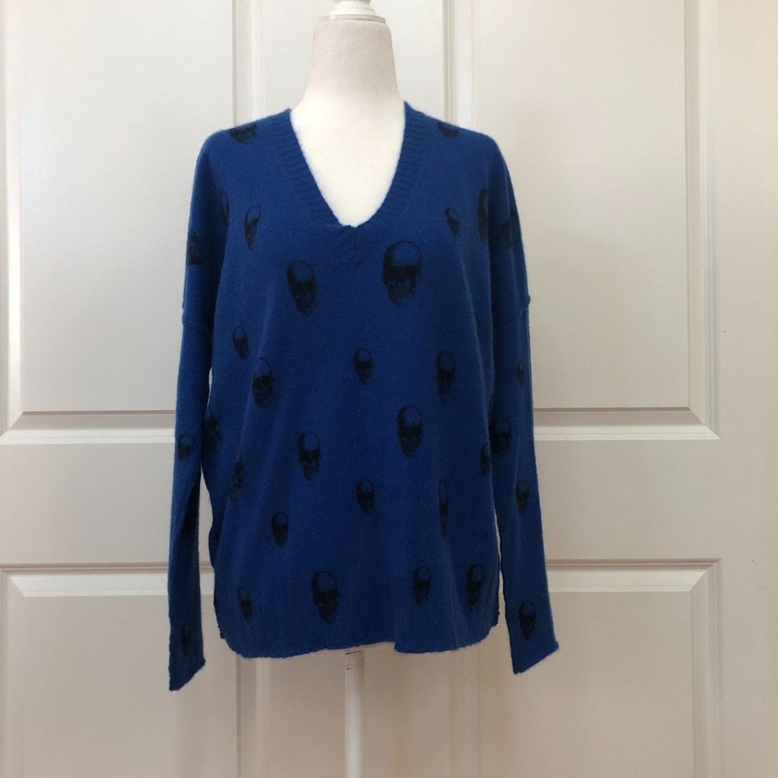 360Cashmere Skull Cashmere V Neck Cashmere Sweater from 360 Cashmere Size XS / US 0-2 / IT 36-38 - 4 Thumbnail